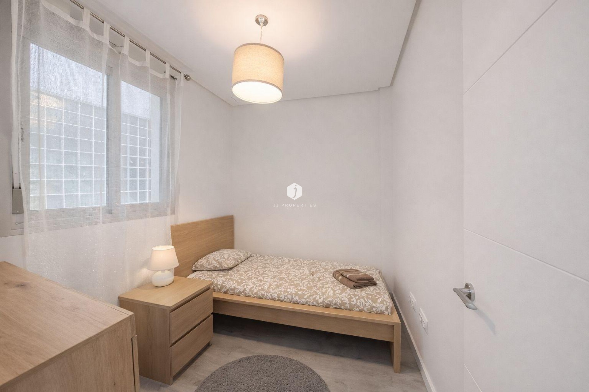 Segunda mano - Apartamento / piso -
Orihuela Costa - Villamartín