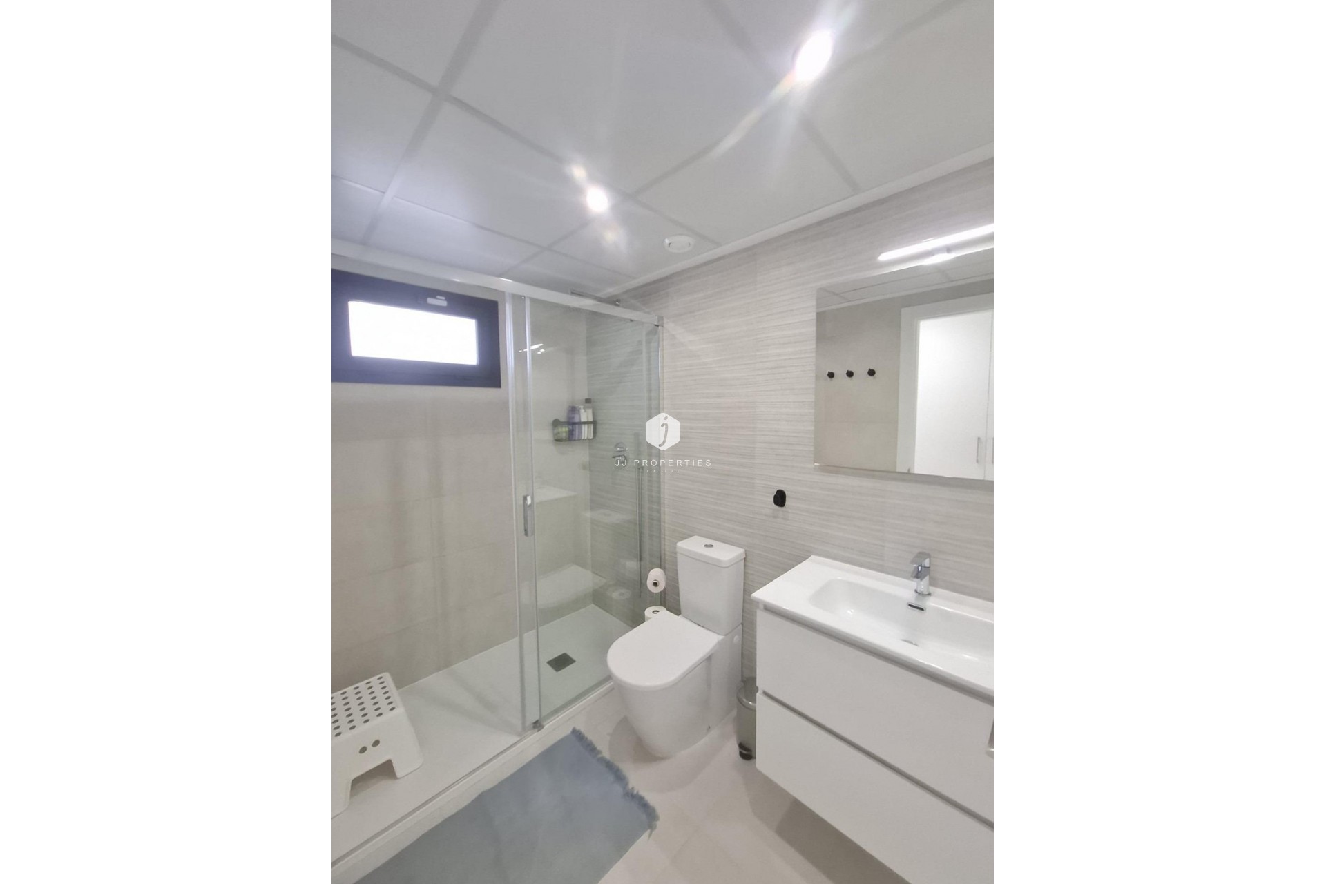 Segunda mano - Apartamento / piso -
Orihuela Costa - Villamartín