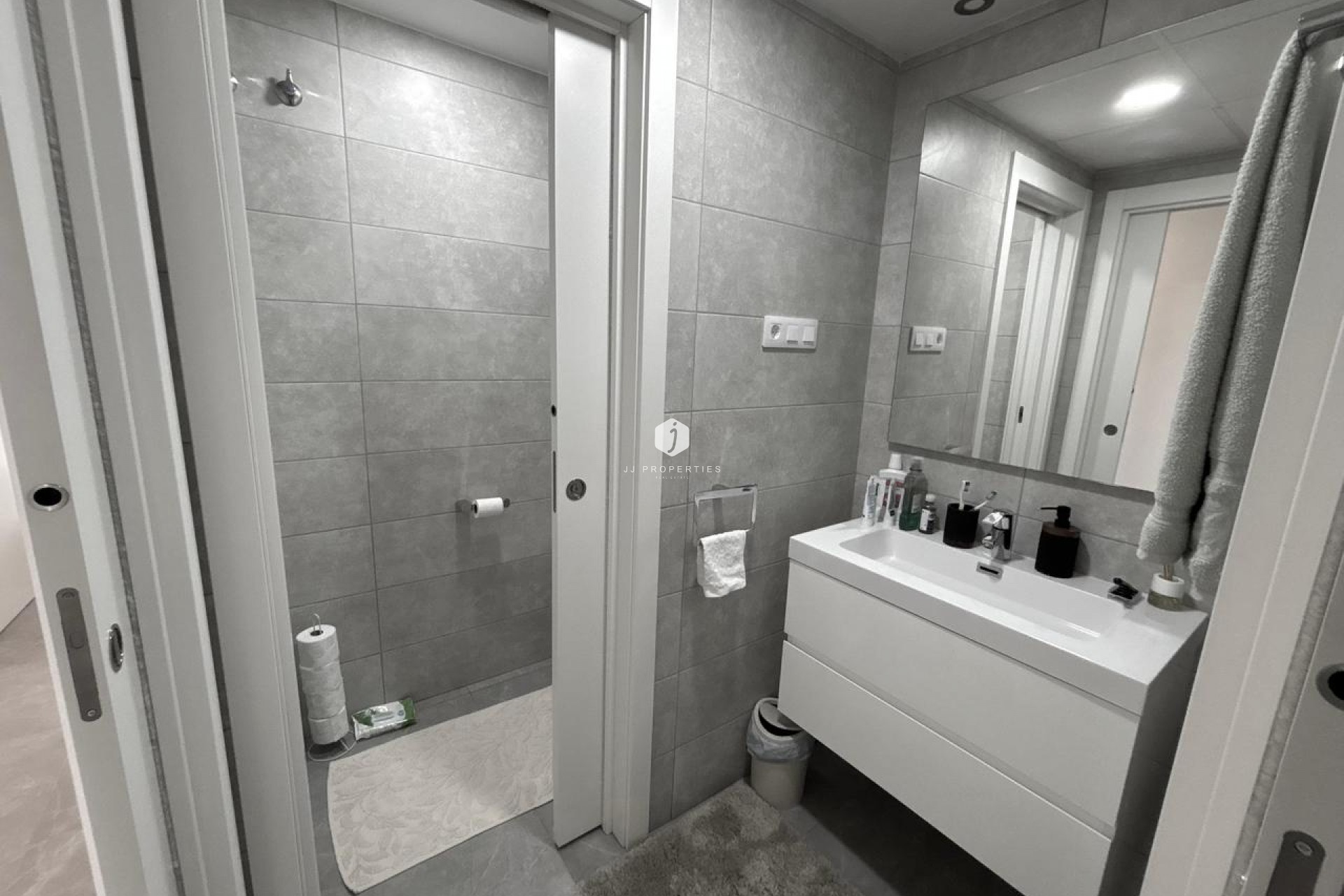 Segunda mano - Apartamento / piso -
Playa Flamenca - Costa Blanca