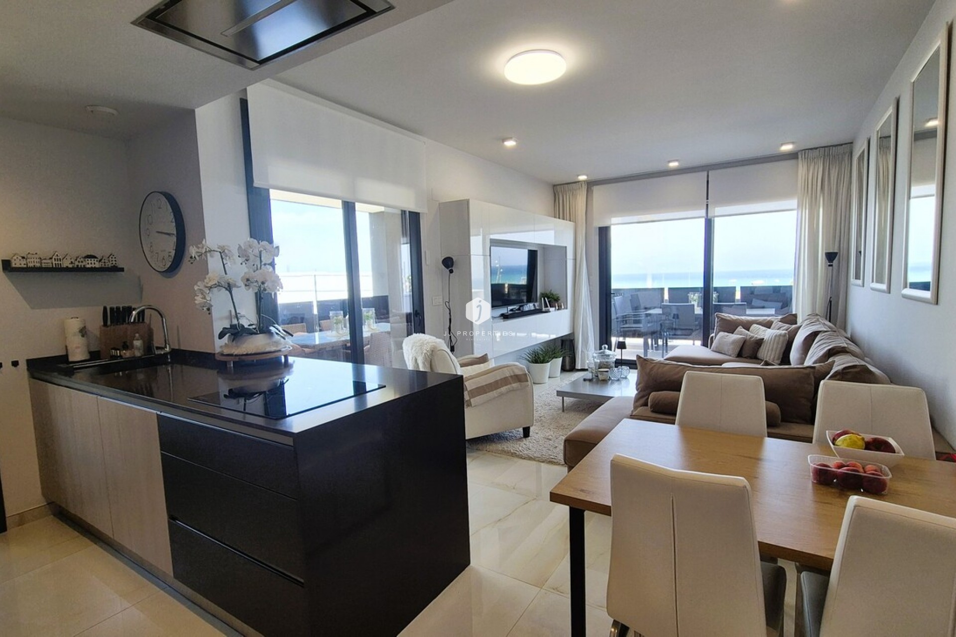 Segunda mano - Apartamento / piso -
Playa Flamenca - Costa Blanca