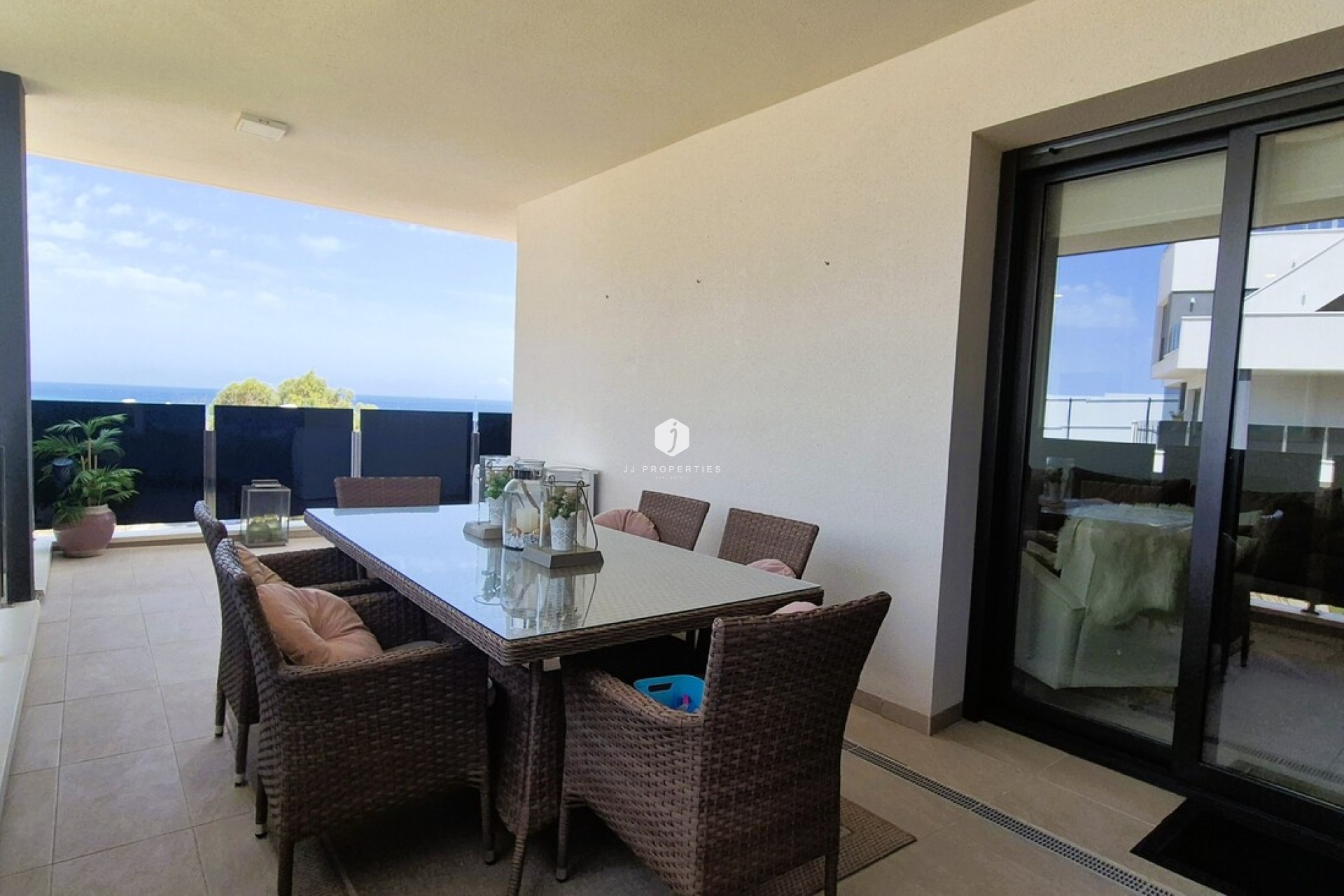 Segunda mano - Apartamento / piso -
Playa Flamenca - Costa Blanca