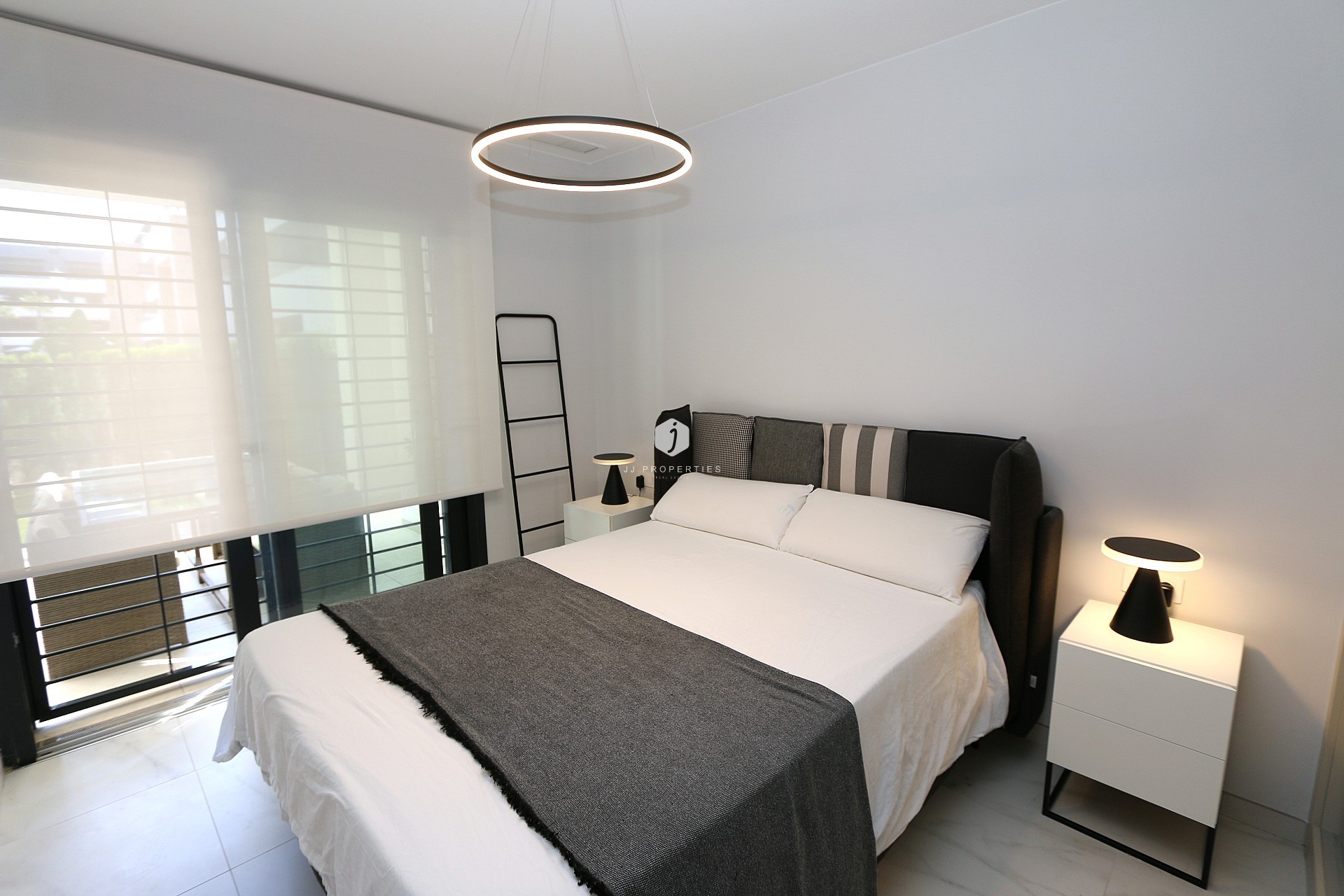 Segunda mano - Apartamento / piso -
Playa Flamenca - Costa Blanca