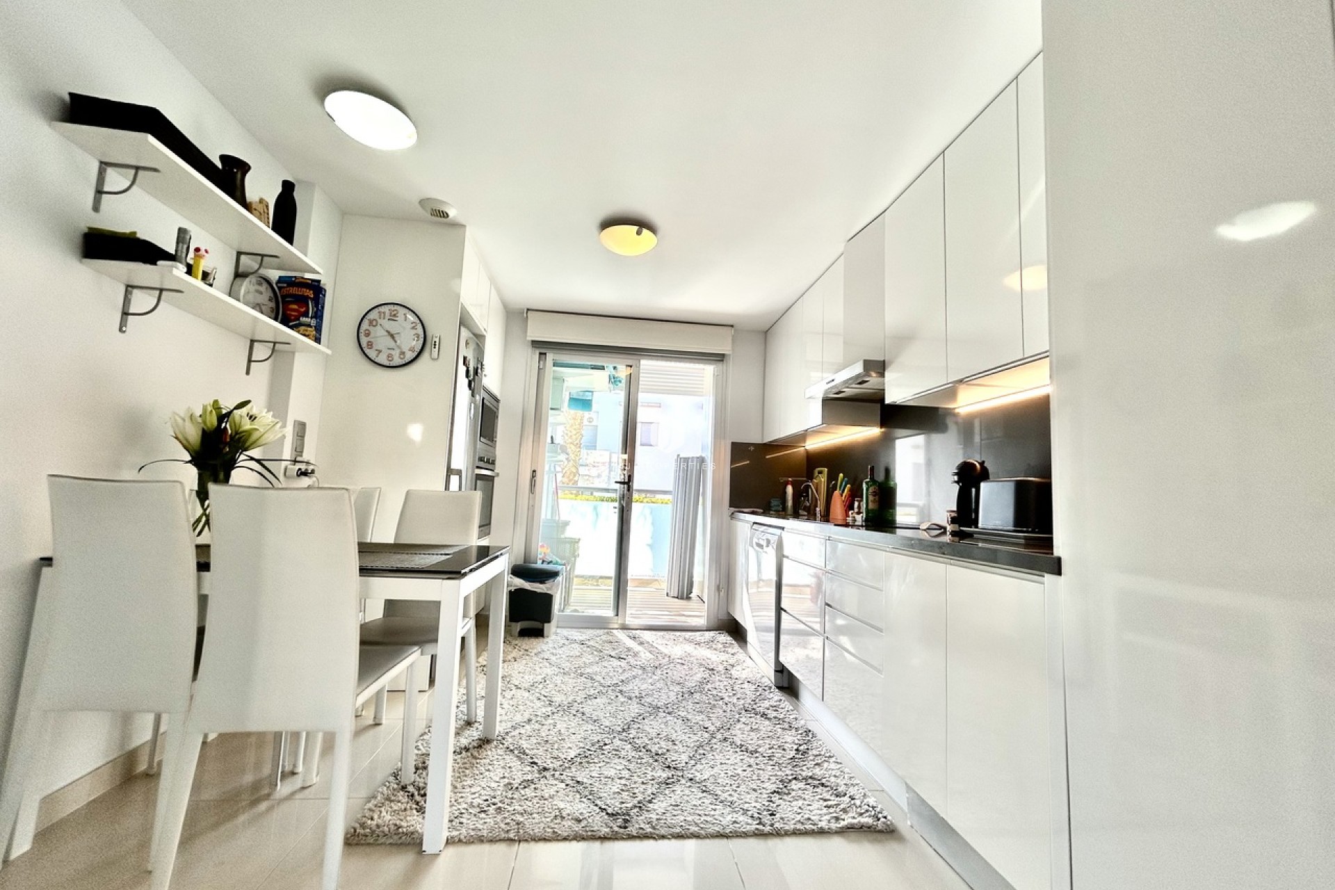 Segunda mano - Apartamento / piso -
Punta Prima - Costa Blanca