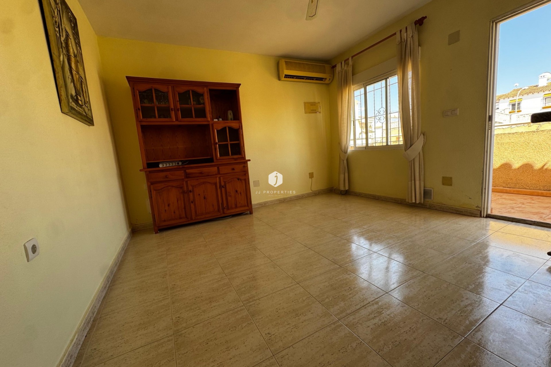 Segunda mano - Apartamento / piso -
San Miguel de Salinas - Inland