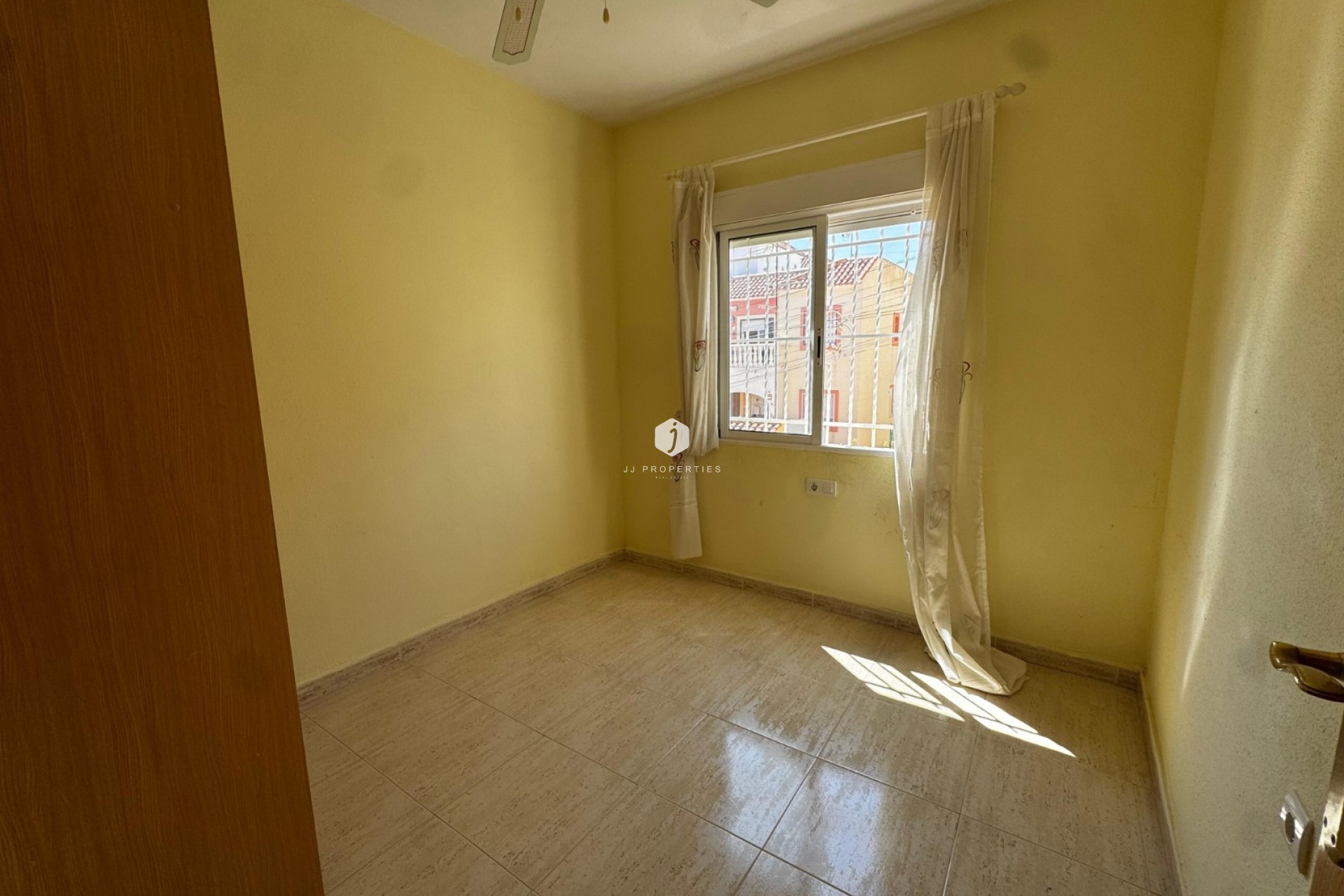 Segunda mano - Apartamento / piso -
San Miguel de Salinas - Inland