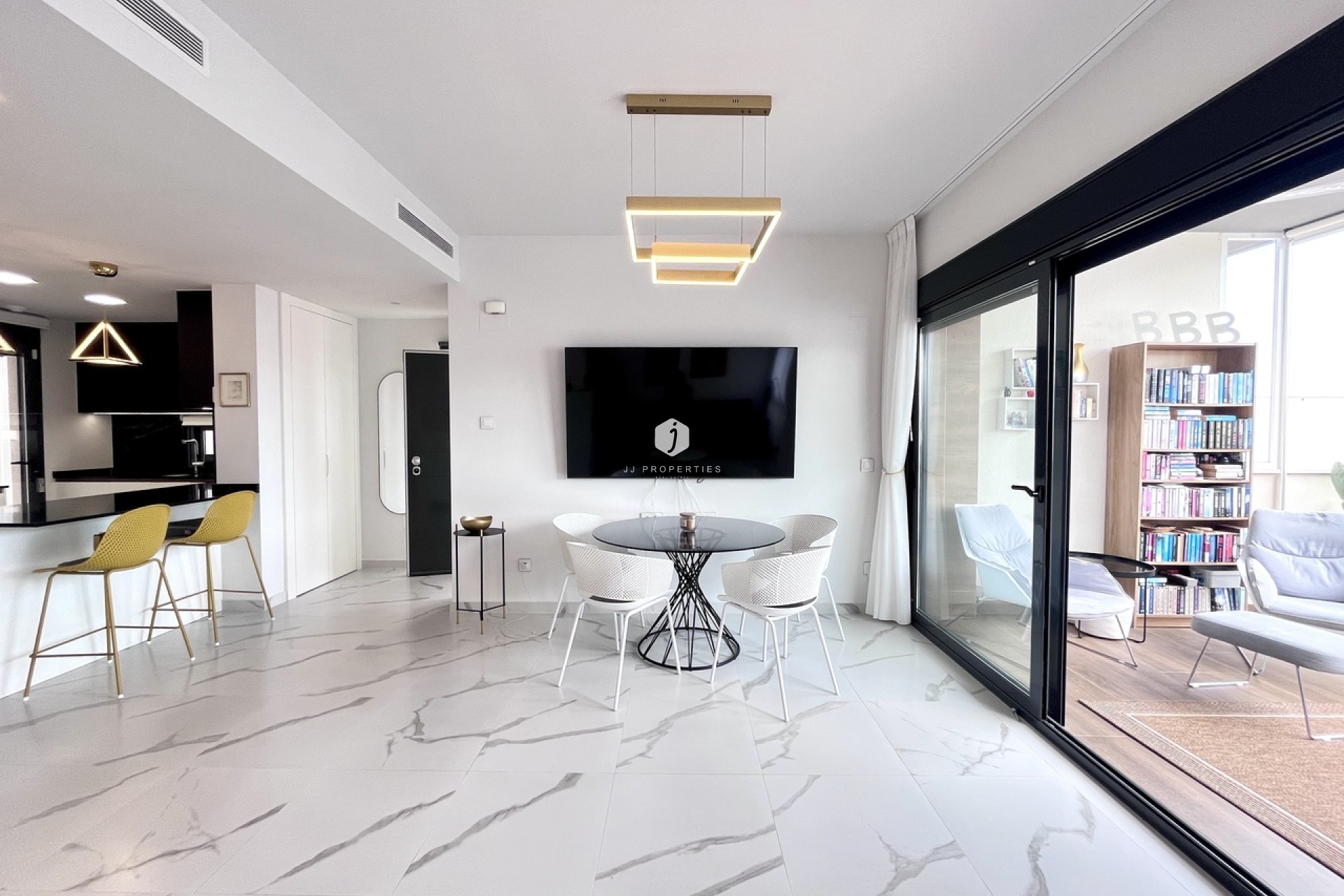 Segunda mano - Apartamento / piso -
San Miguel de Salinas - Inland