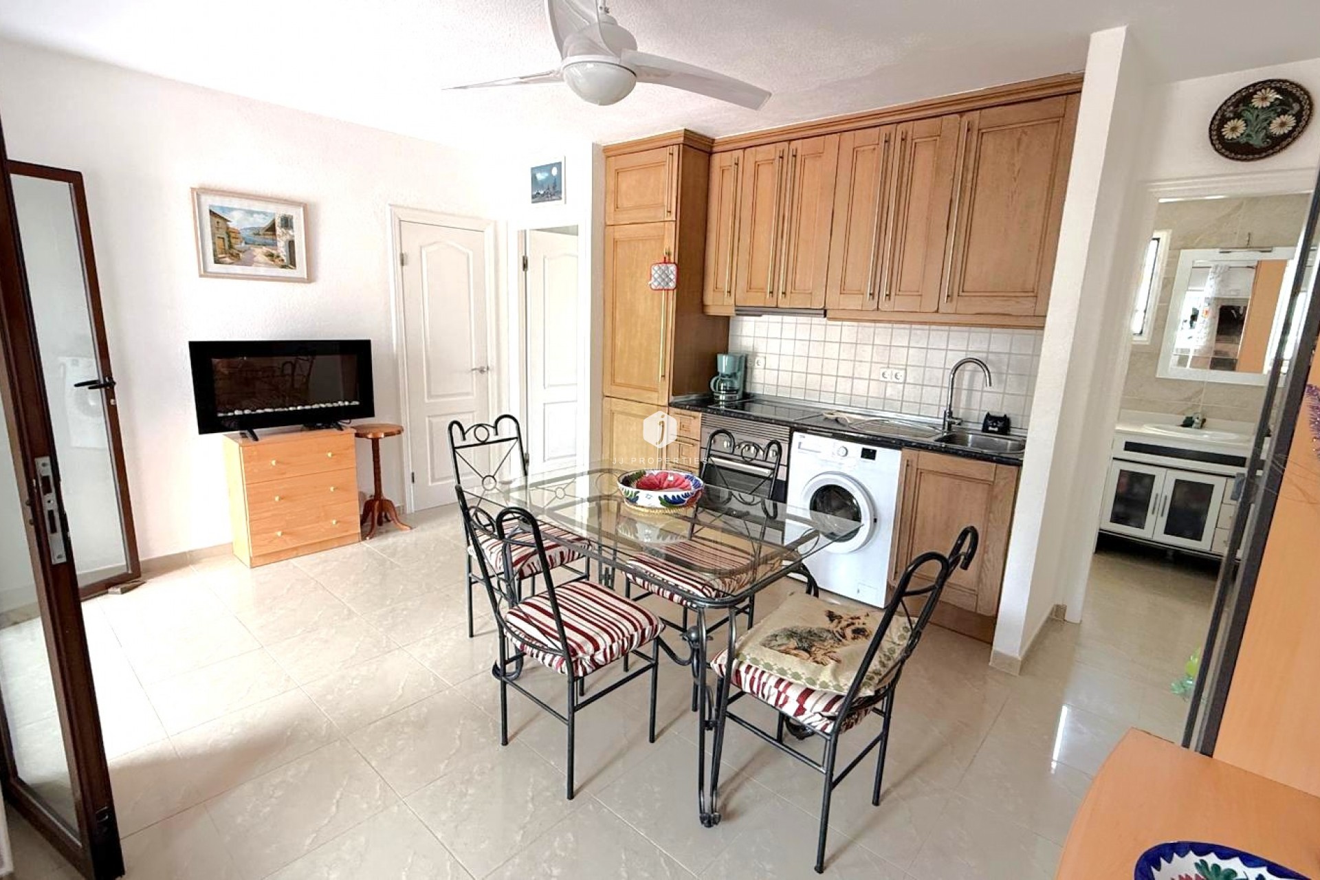 Segunda mano - Apartamento / piso -
San Miguel de Salinas - Inland