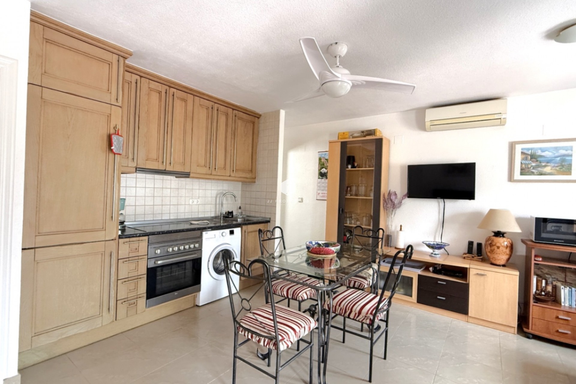 Segunda mano - Apartamento / piso -
San Miguel de Salinas - Inland