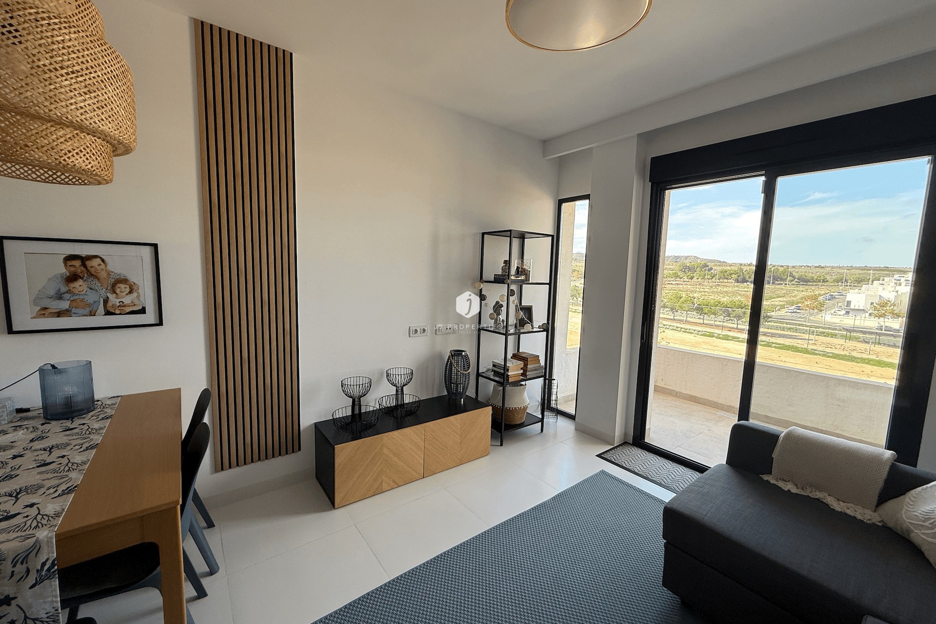 Segunda mano - Apartamento / piso -
San Miguel de Salinas - Inland