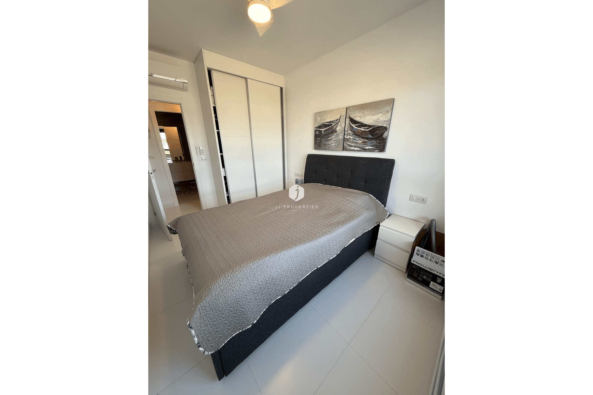 Segunda mano - Apartamento / piso -
San Miguel de Salinas - Inland