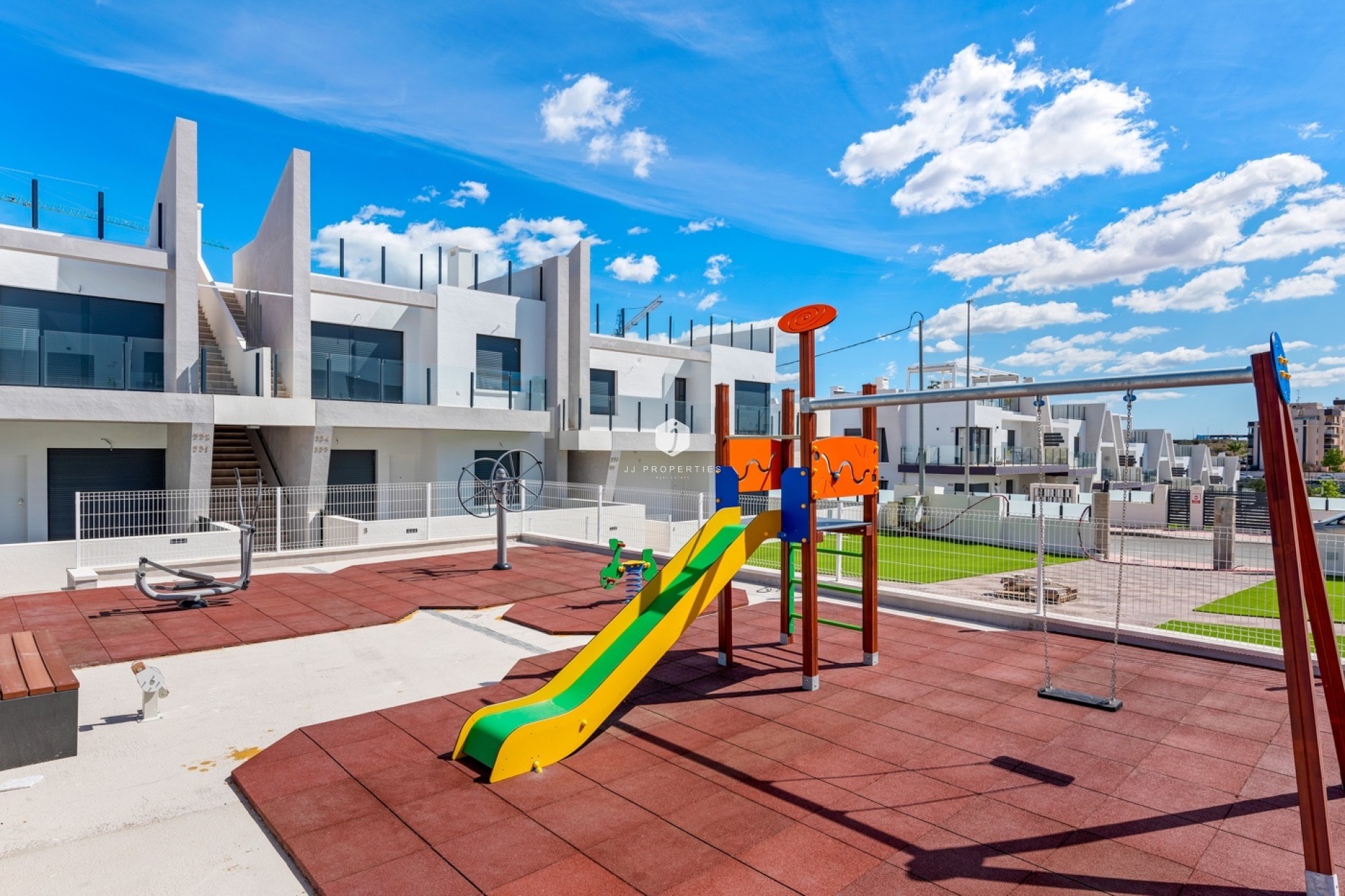 Segunda mano - Apartamento / piso -
San Miguel de Salinas - Inland