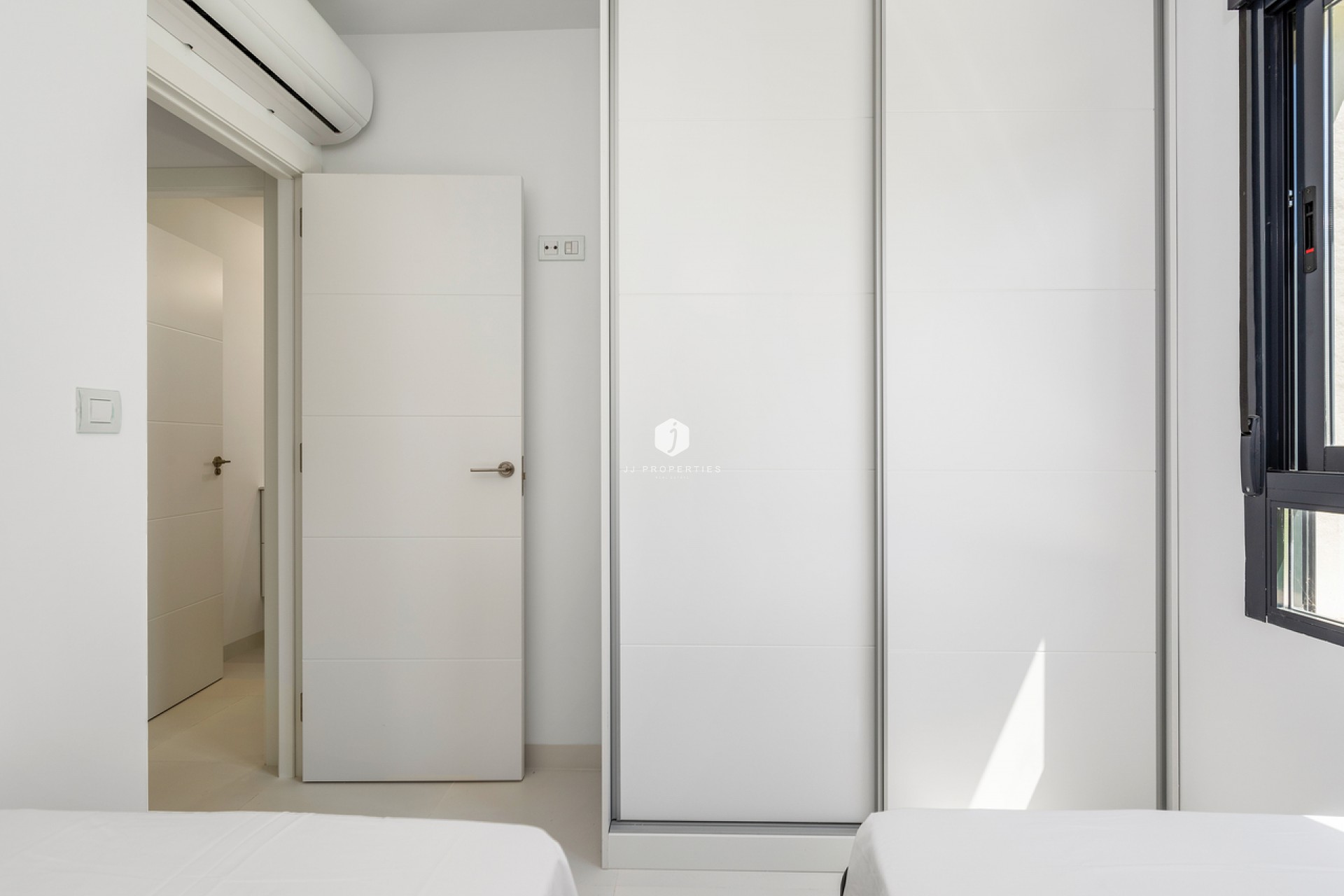 Segunda mano - Apartamento / piso -
San Miguel de Salinas - Inland