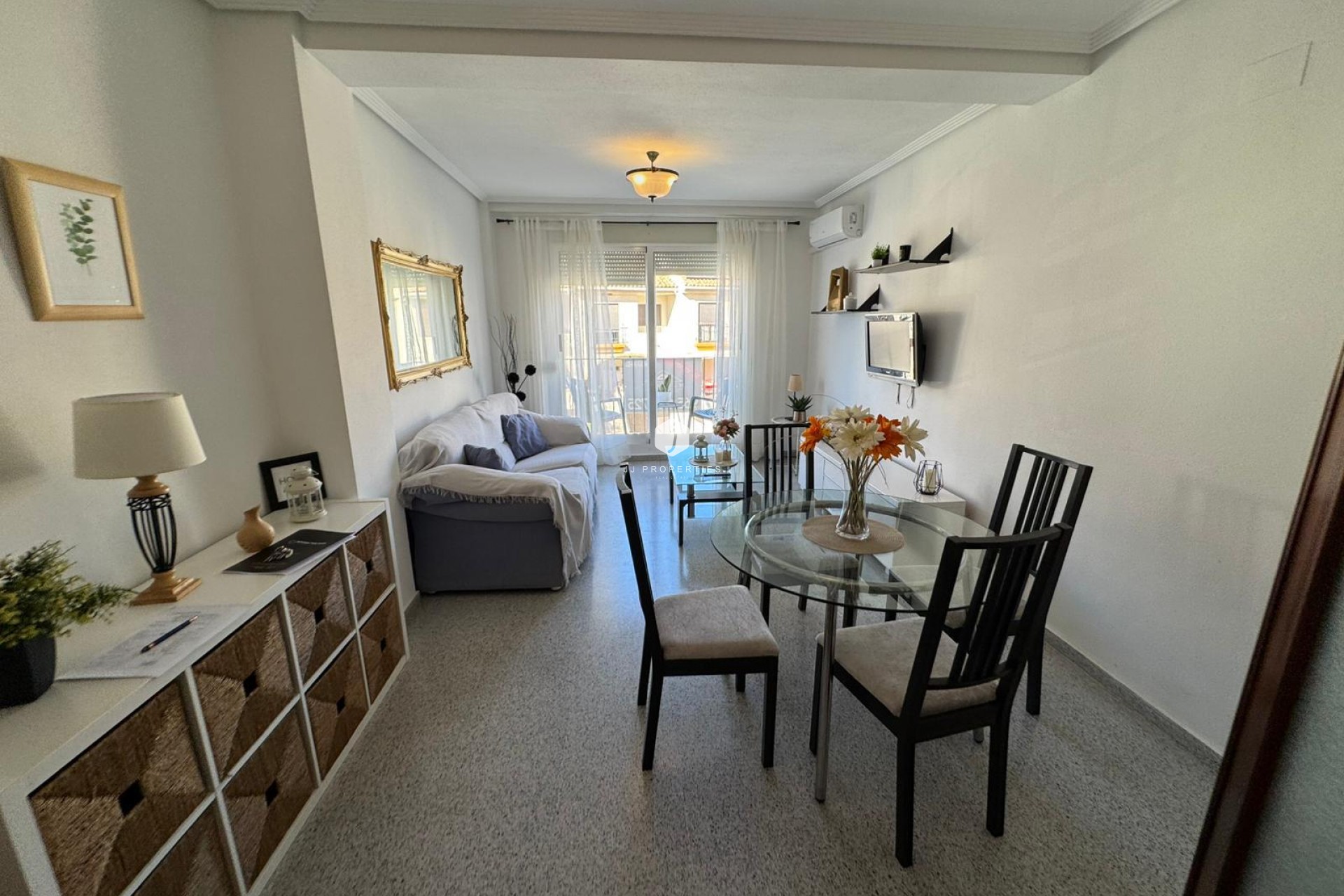 Segunda mano - Apartamento / piso -
San Miguel de Salinas - Inland