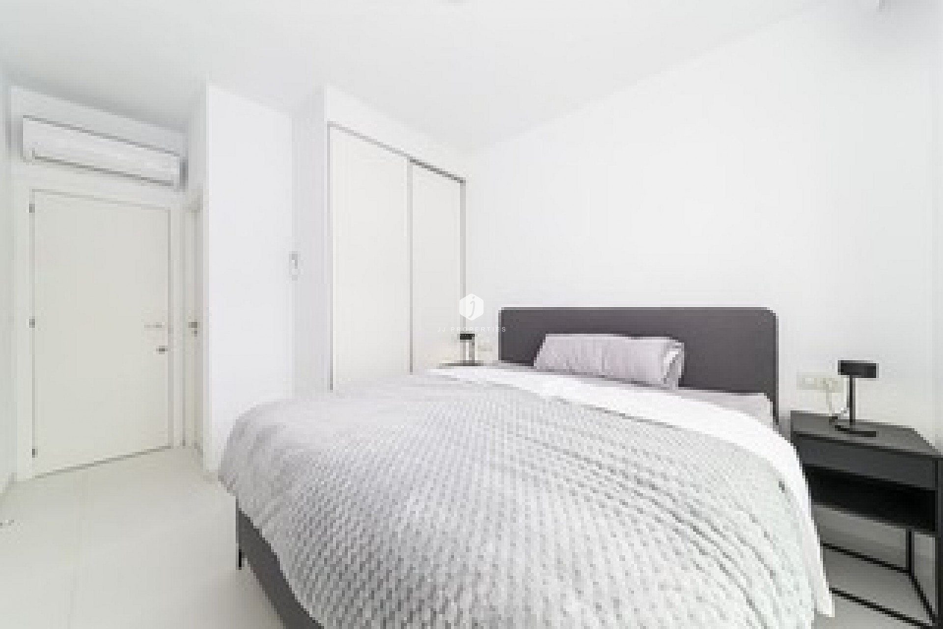 Segunda mano - Apartamento / piso -
San Miguel de Salinas - Inland