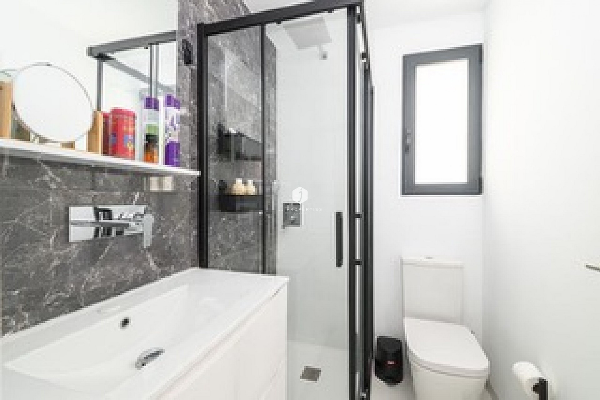 Segunda mano - Apartamento / piso -
San Miguel de Salinas - Inland