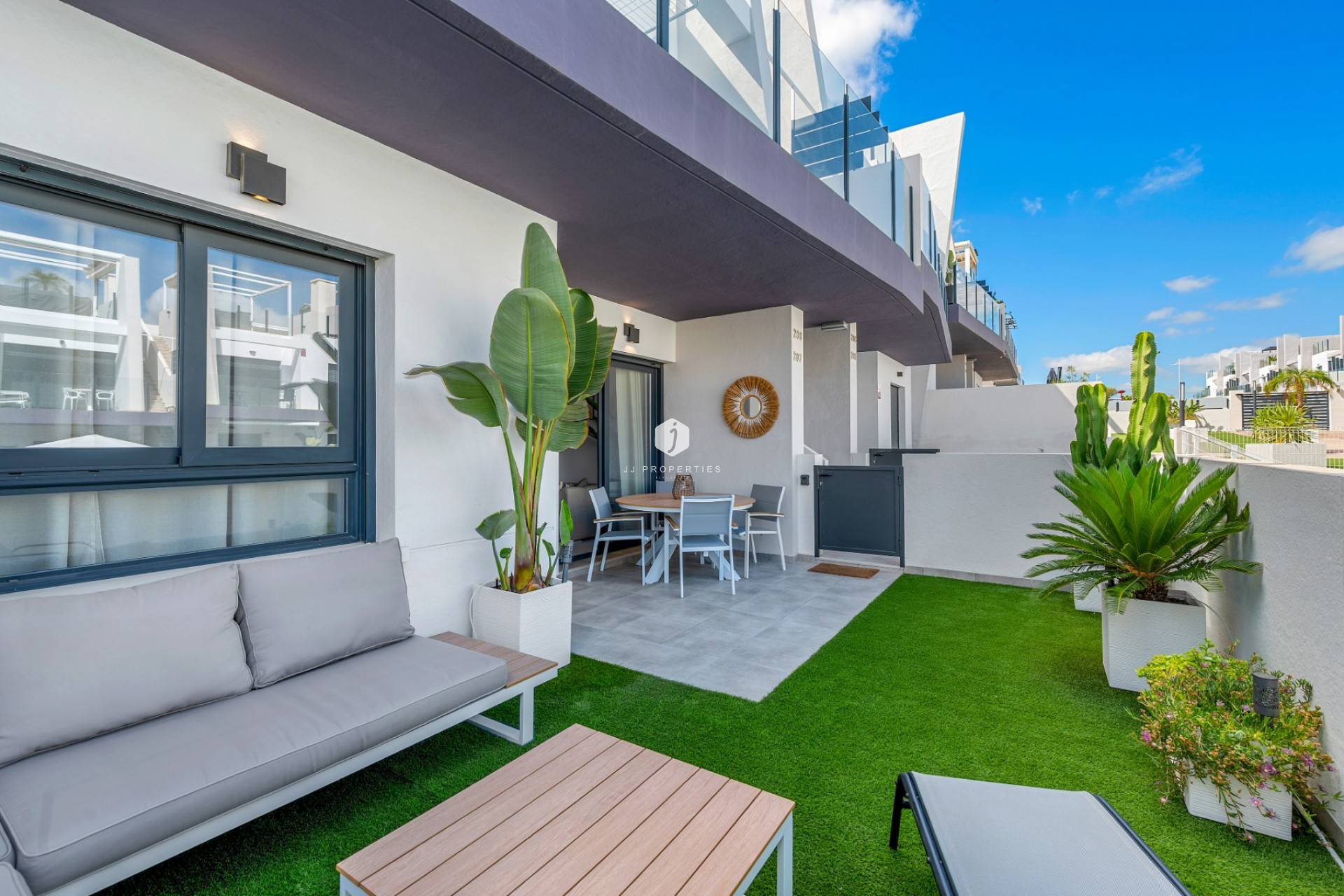 Segunda mano - Apartamento / piso -
San Miguel de Salinas - Inland