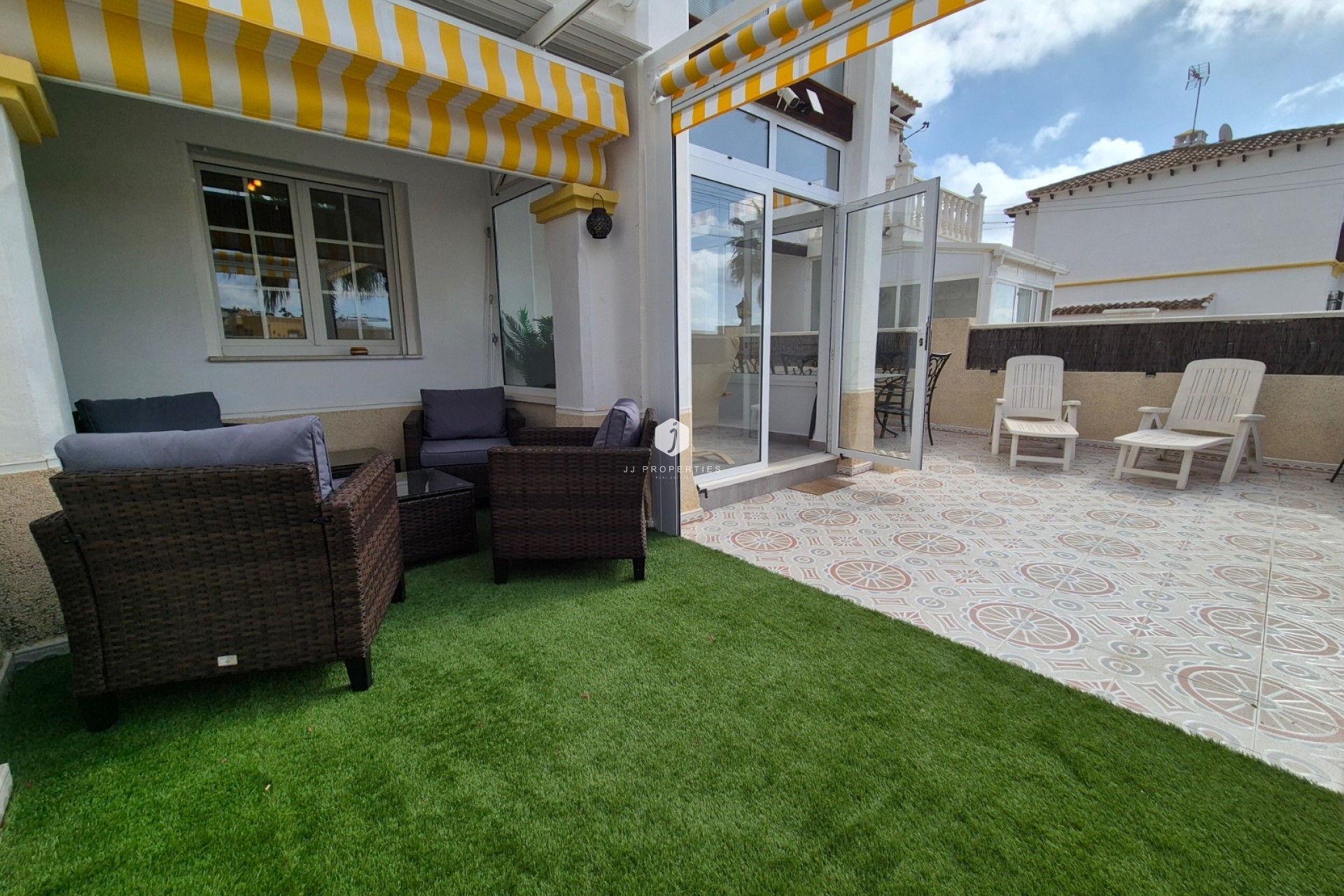 Segunda mano - Apartamento / piso -
San Miguel de Salinas - Inland