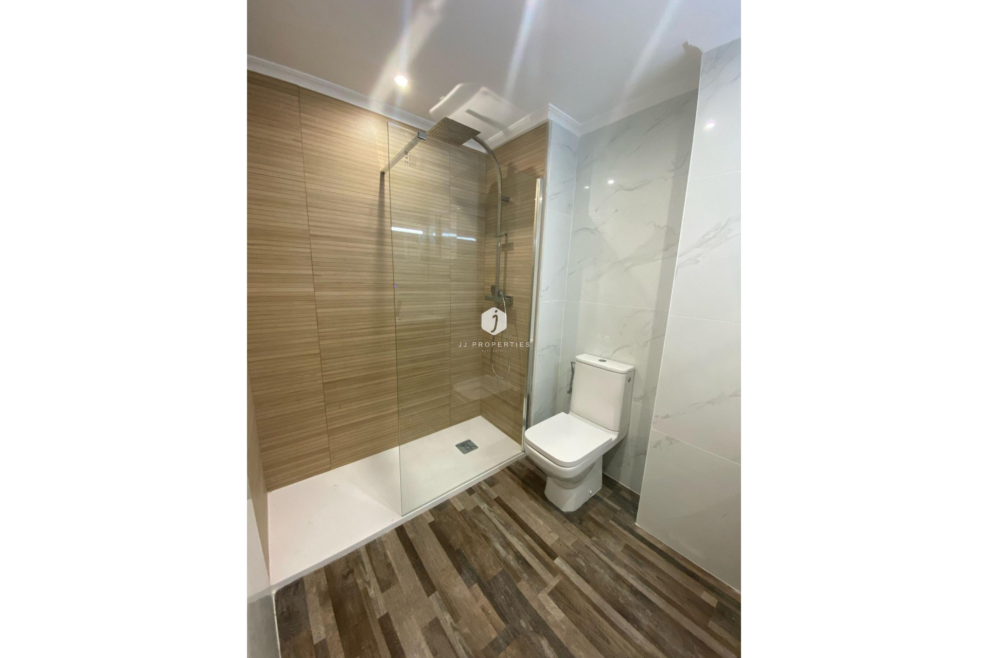 Segunda mano - Apartamento / piso -
San Miguel de Salinas - Pueblo 9