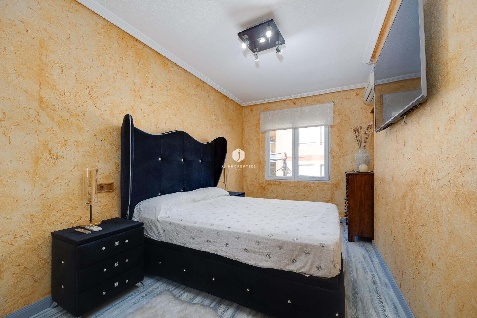 Segunda mano - Apartamento / piso -
Torrevieja - Acequion