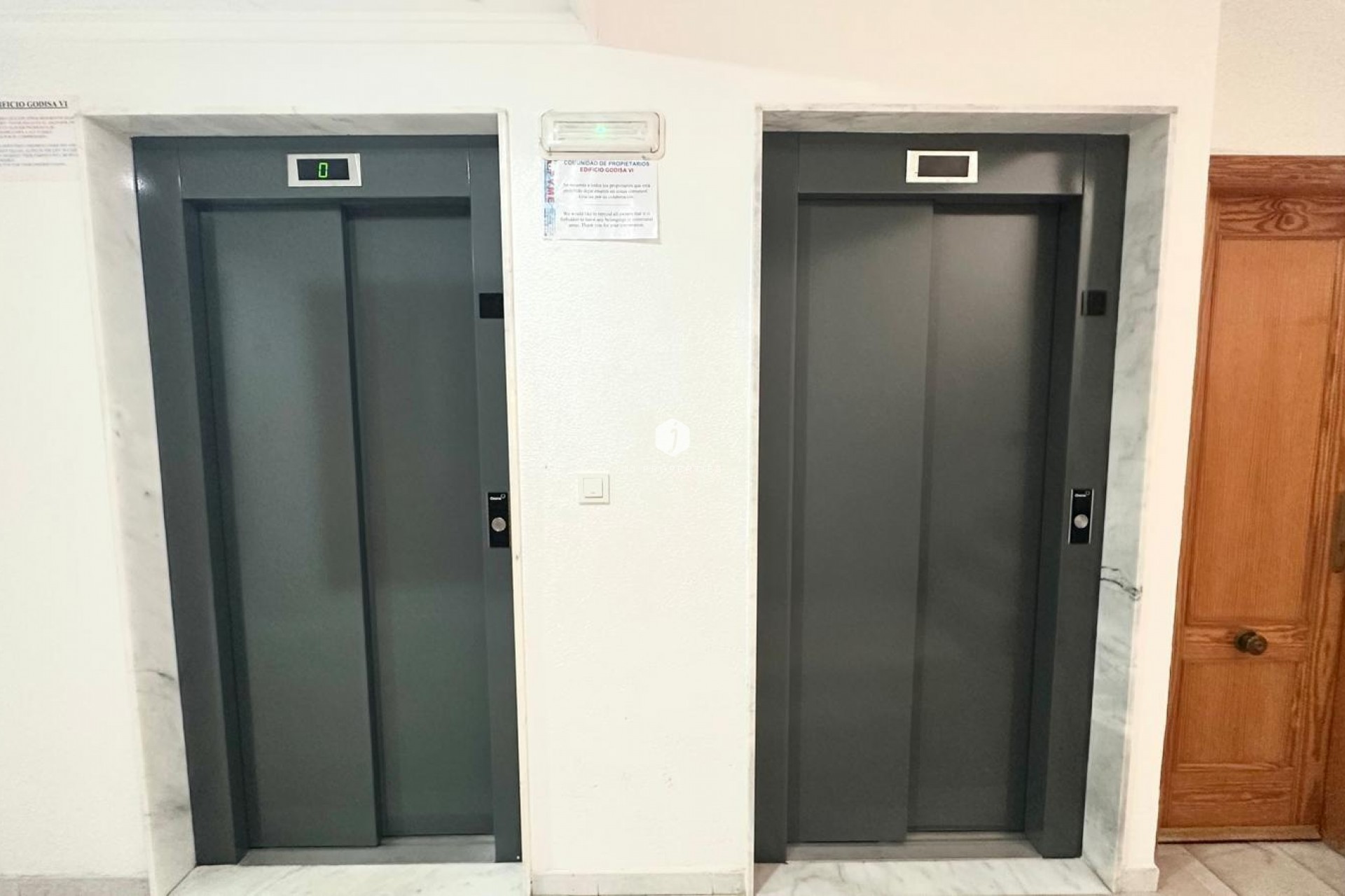 Segunda mano - Apartamento / piso -
Torrevieja - Acequion