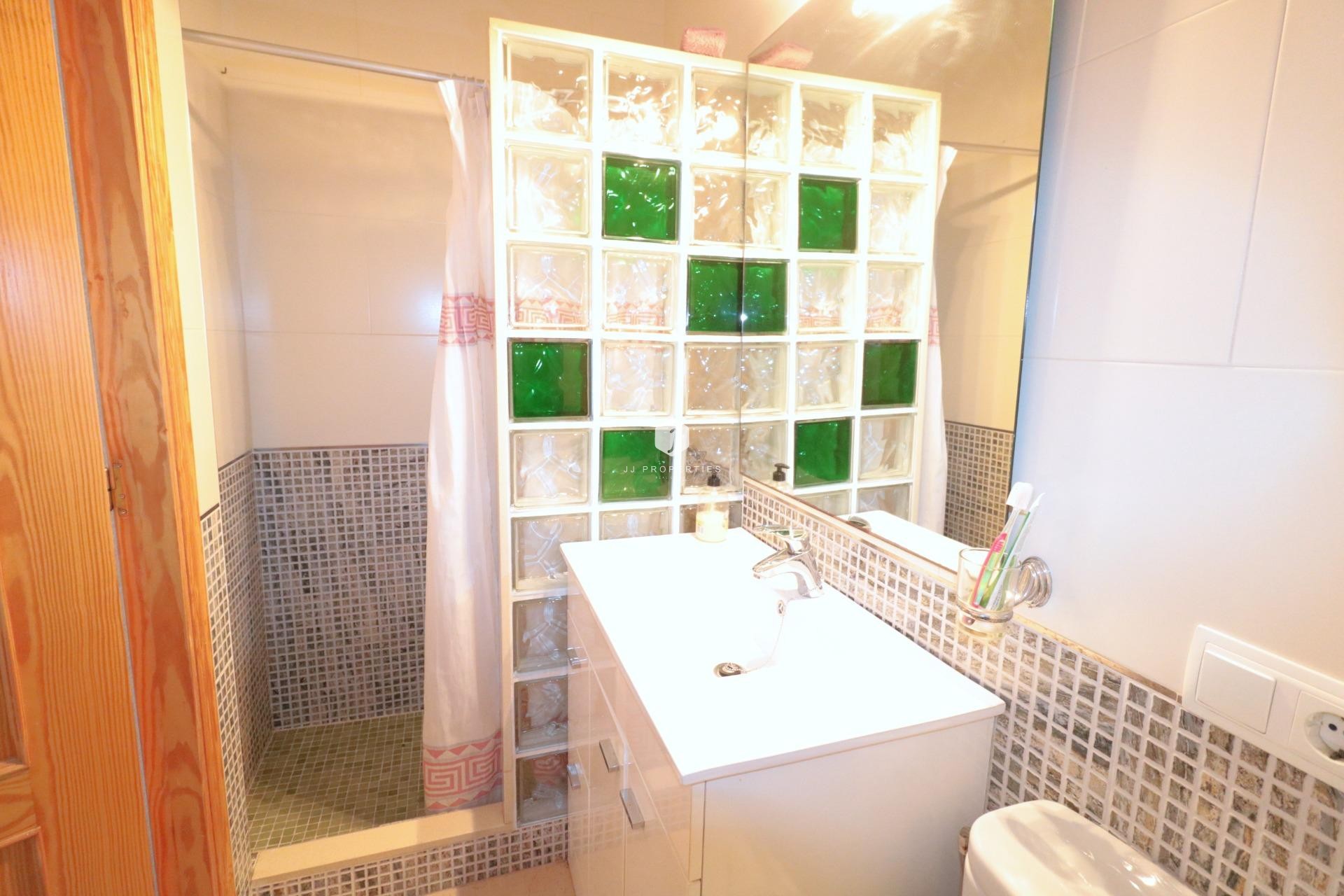 Segunda mano - Apartamento / piso -
Torrevieja - Acequion