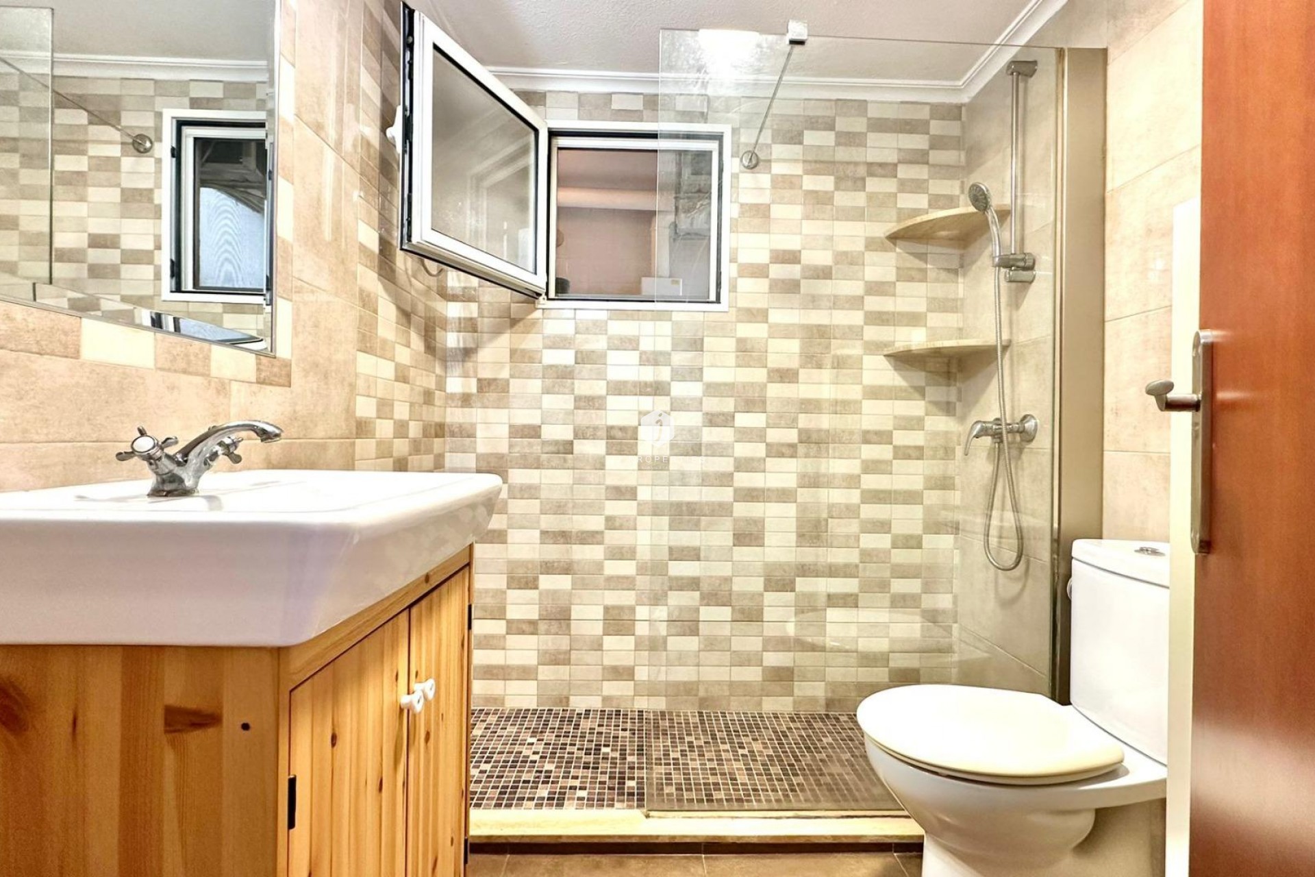 Segunda mano - Apartamento / piso -
Torrevieja - Acequion