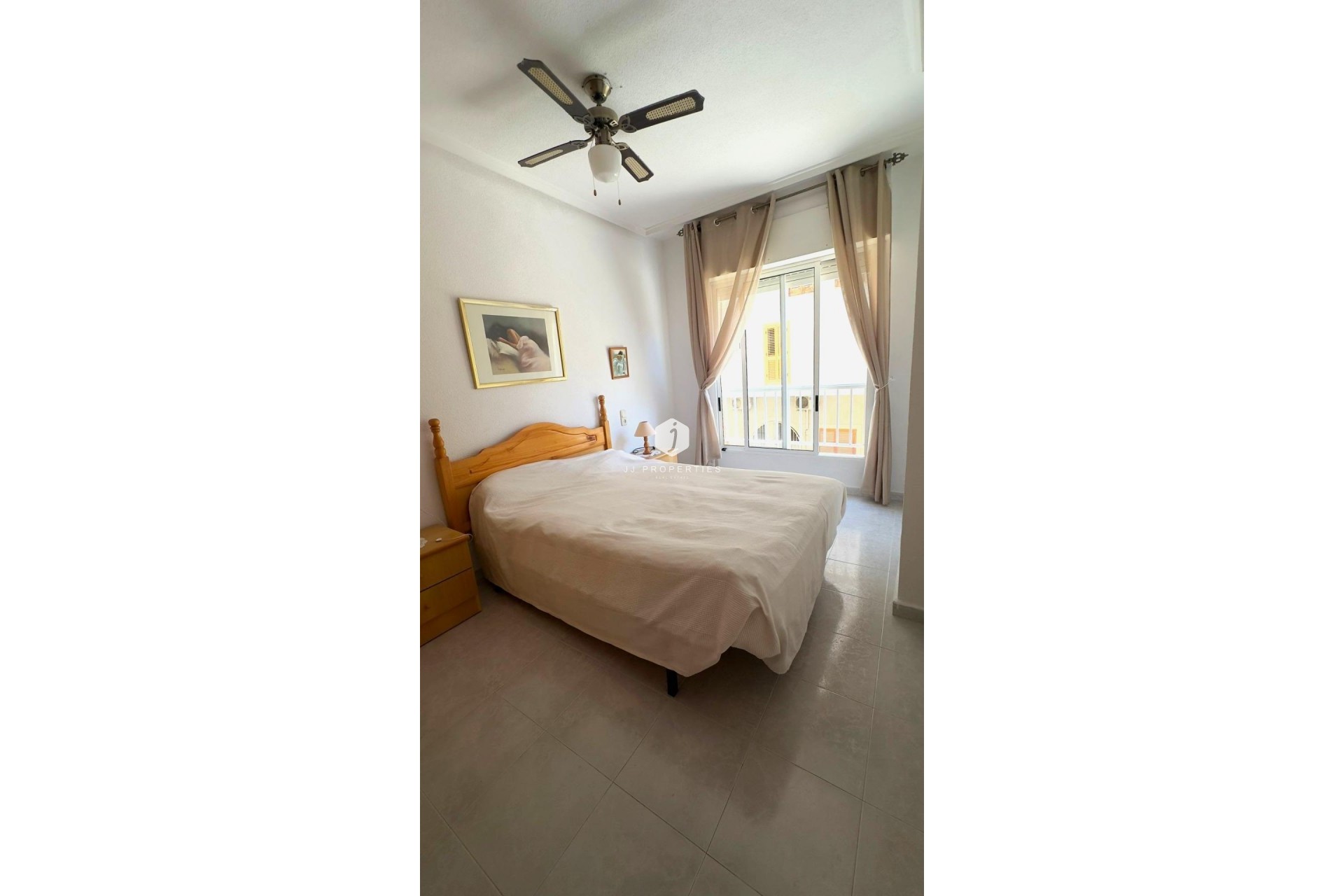 Segunda mano - Apartamento / piso -
Torrevieja - Acequion