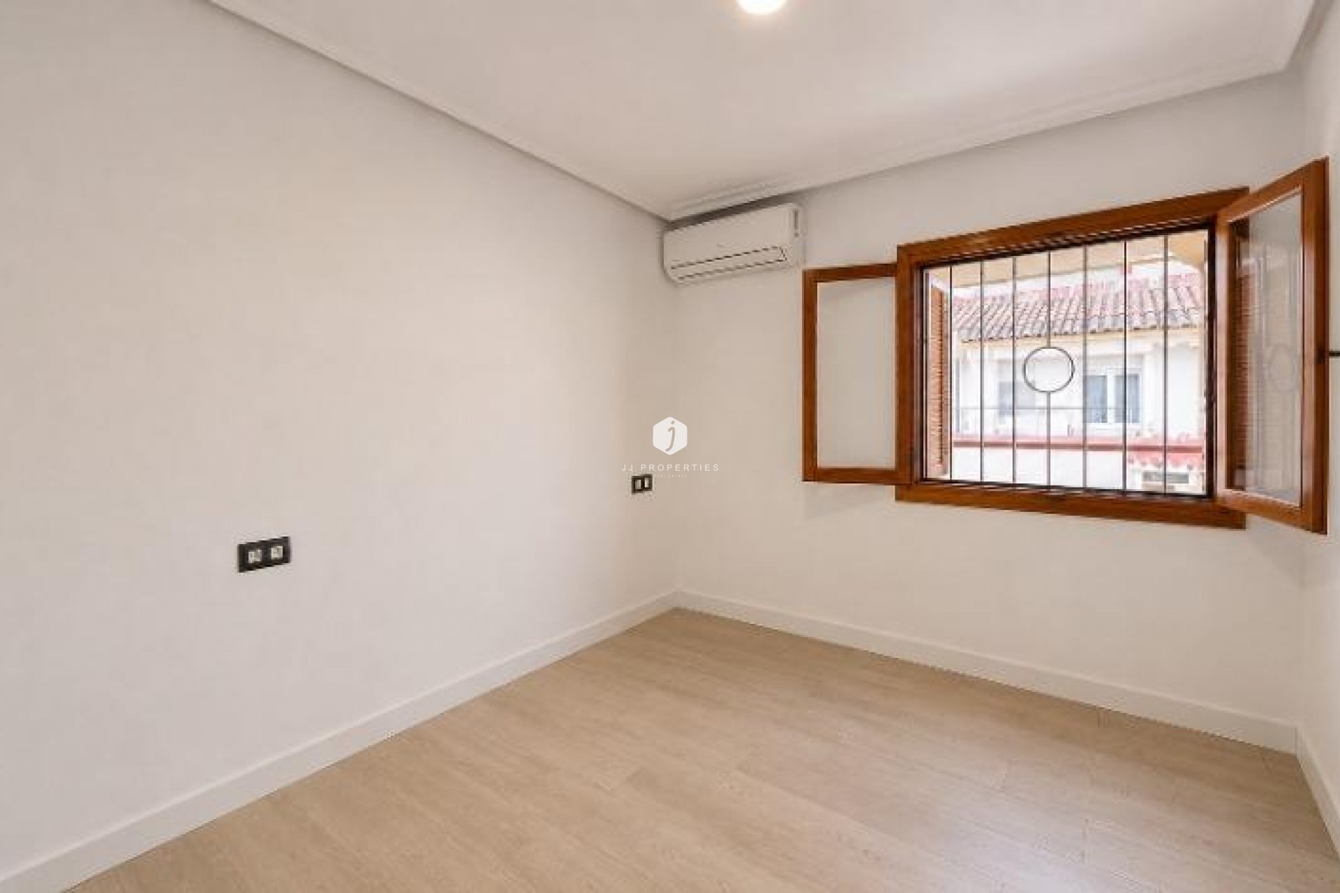 Segunda mano - Apartamento / piso -
Torrevieja - Acequion