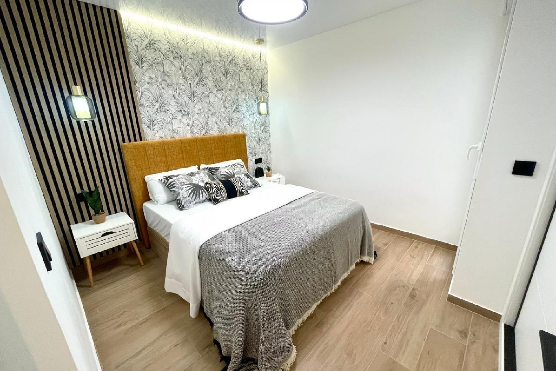 Segunda mano - Apartamento / piso -
Torrevieja - Acequion