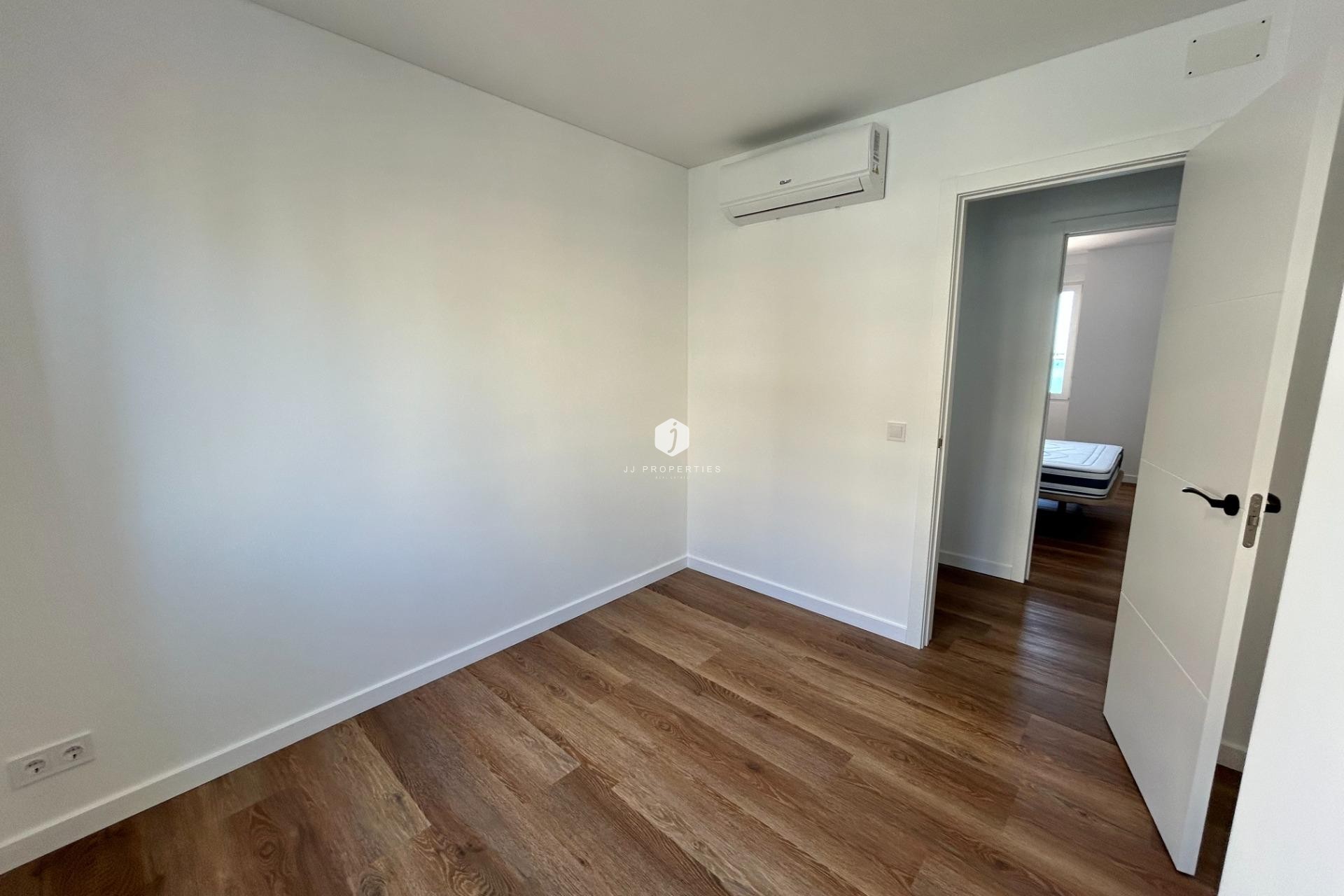 Segunda mano - Apartamento / piso -
Torrevieja - Acequion
