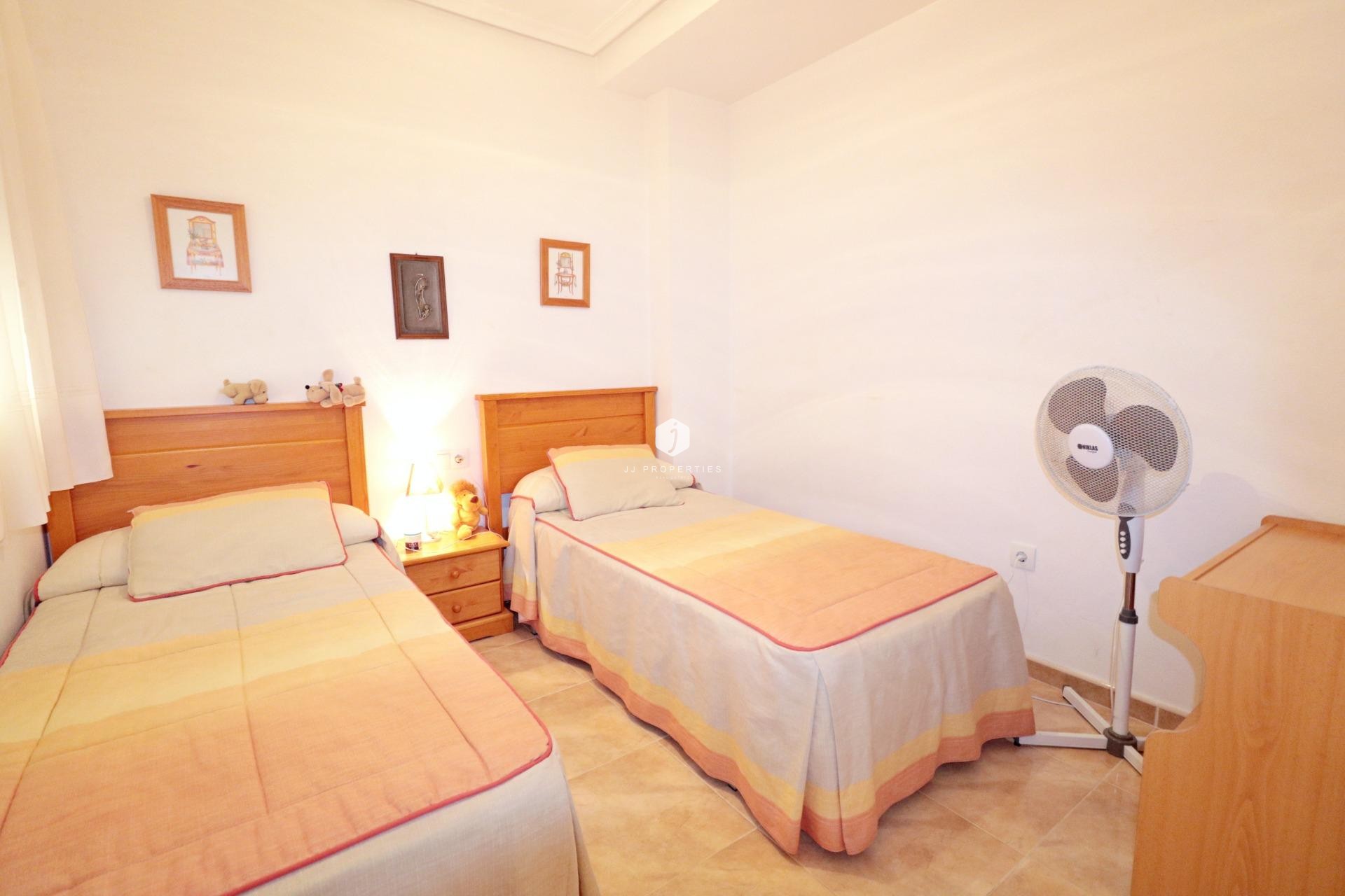 Segunda mano - Apartamento / piso -
Torrevieja - Acequion