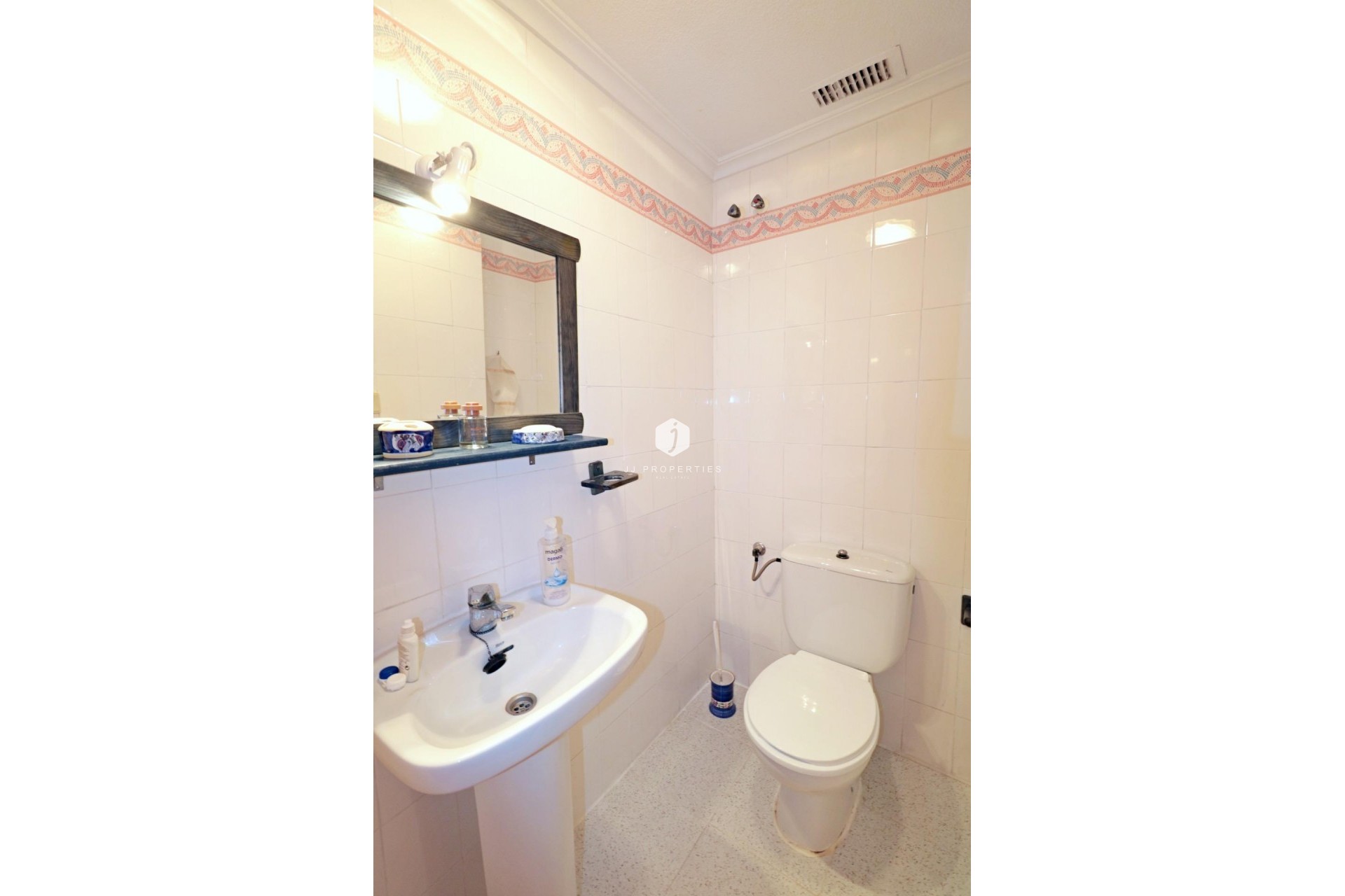 Segunda mano - Apartamento / piso -
Torrevieja - Acequion