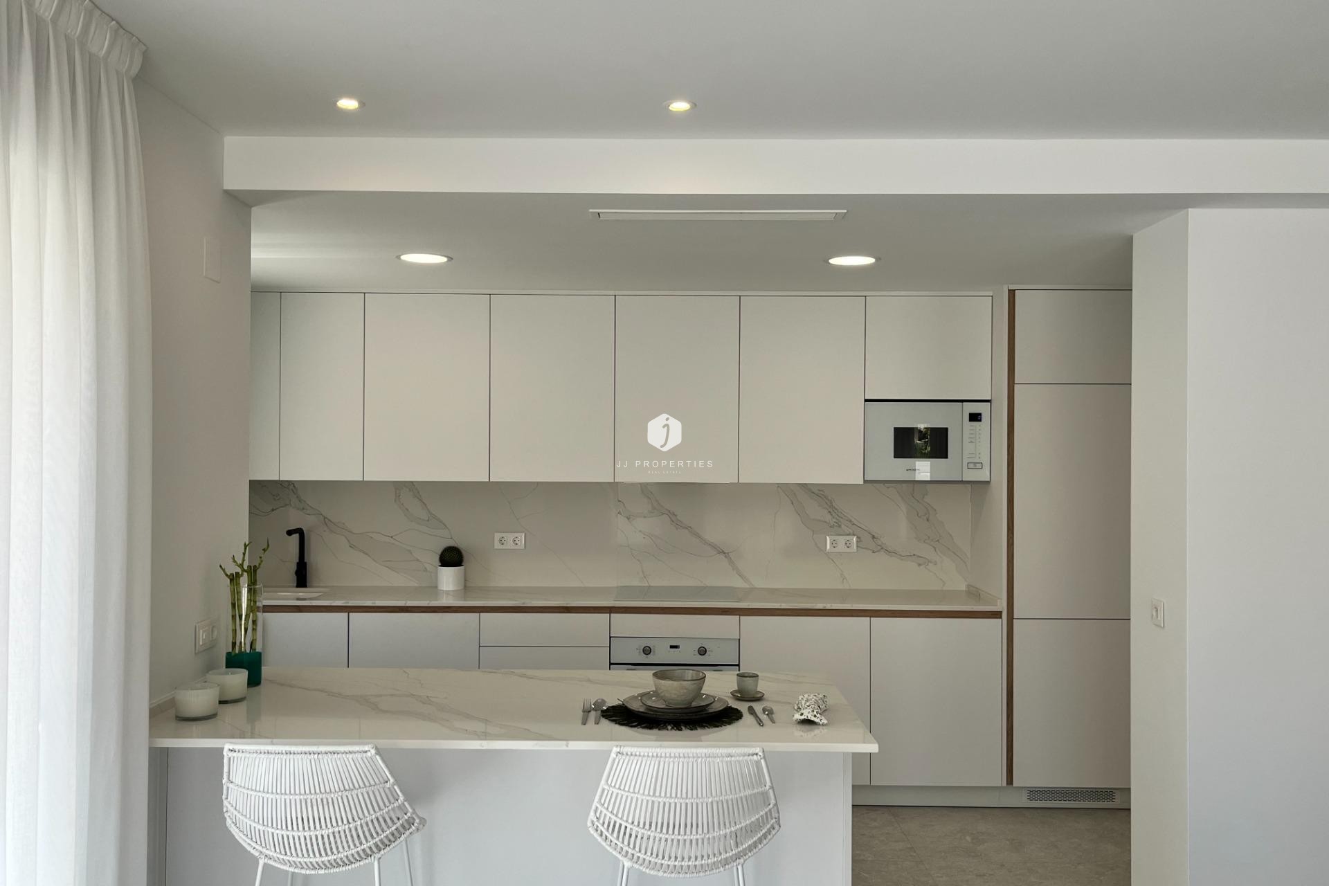 Segunda mano - Apartamento / piso -
Torrevieja - aguas nuevas