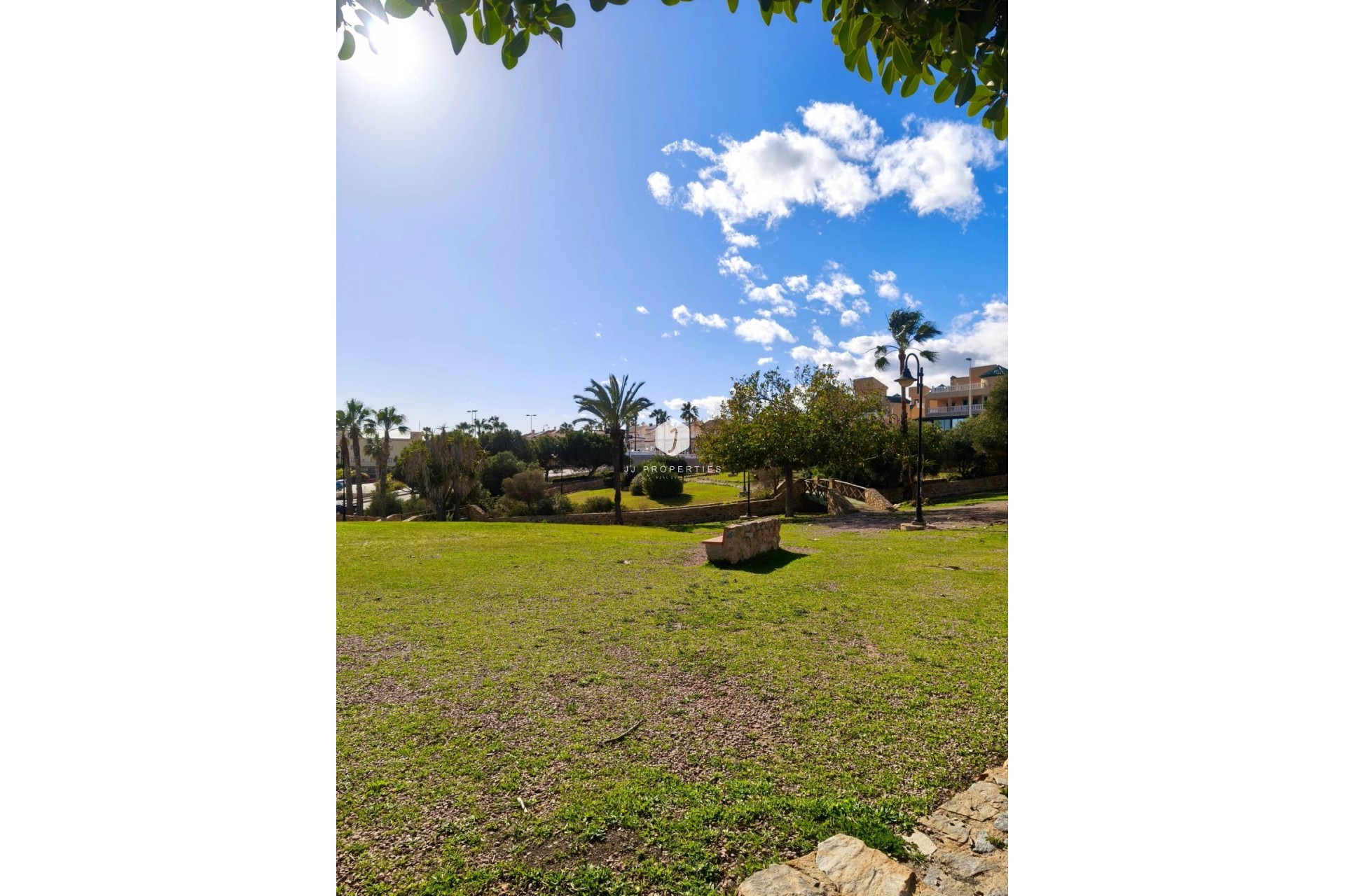 Segunda mano - Apartamento / piso -
Torrevieja - Cabo cervera