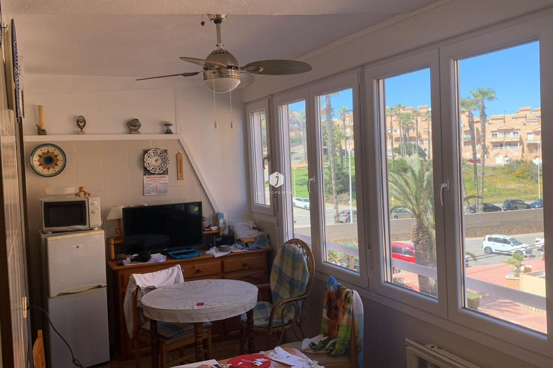 Segunda mano - Apartamento / piso -
Torrevieja - Cabo cervera