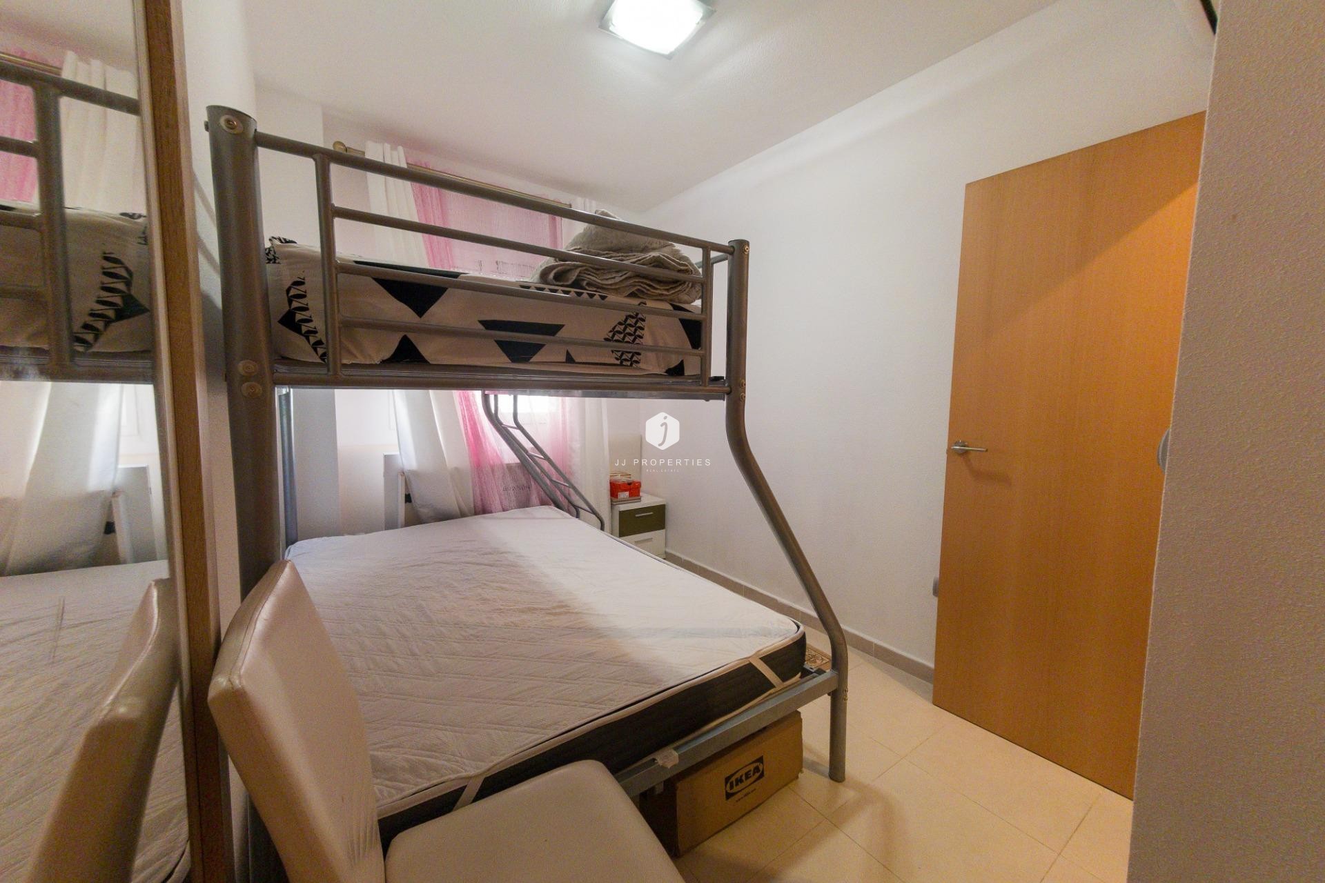 Segunda mano - Apartamento / piso -
Torrevieja - Cala Del Palangre