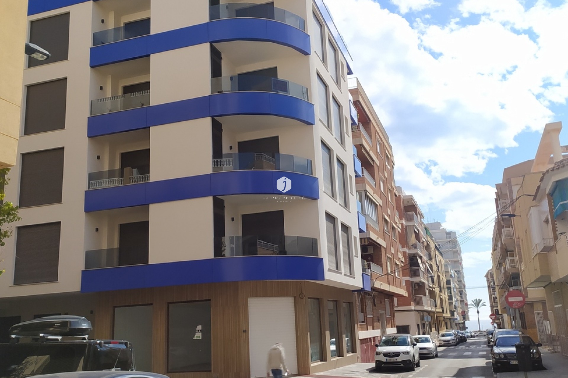 Segunda mano - Apartamento / piso -
Torrevieja - CENTRE PLAYA DEL CURA LAS PISCINAS
