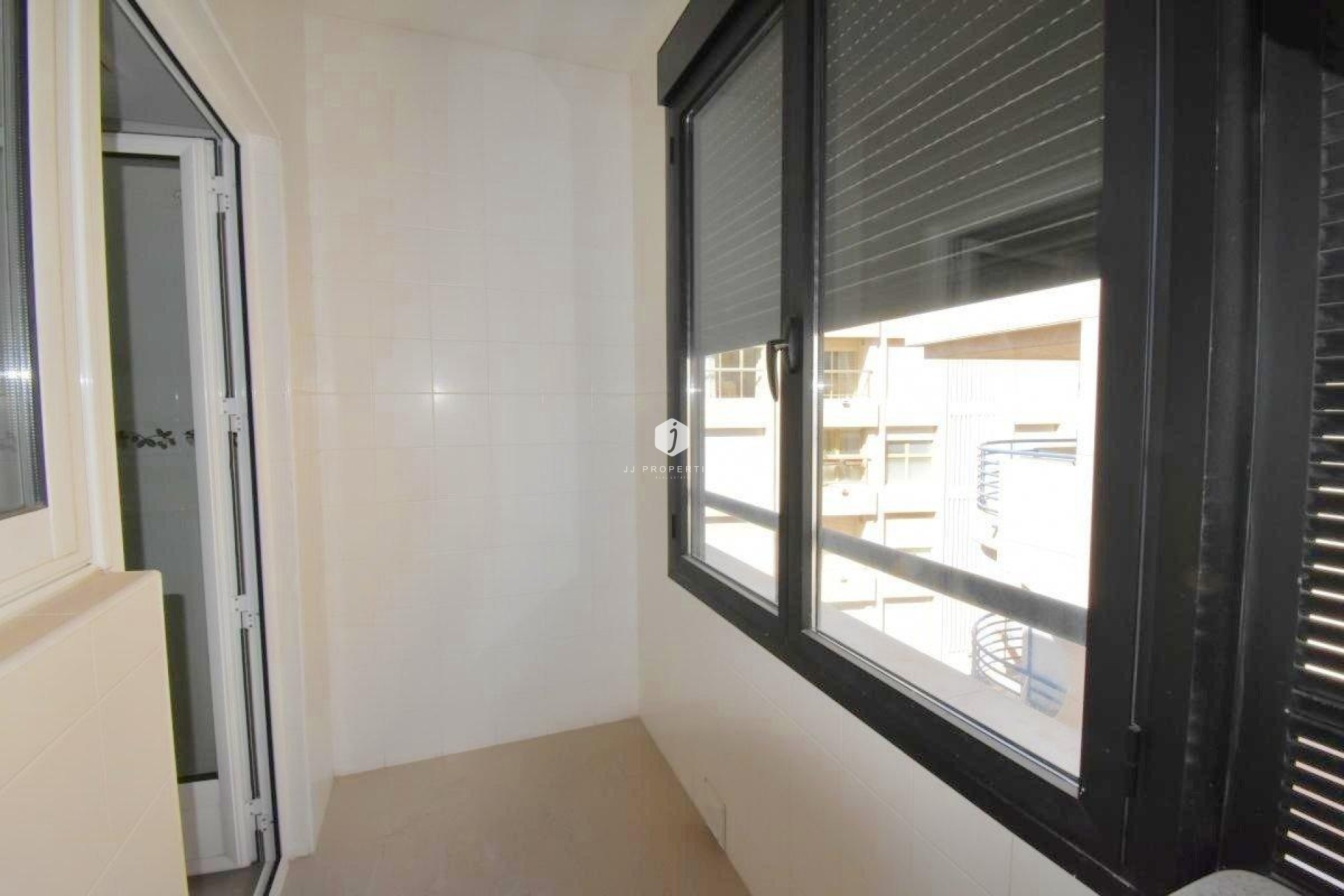 Segunda mano - Apartamento / piso -
Torrevieja - Centro - Muelle Pesquero