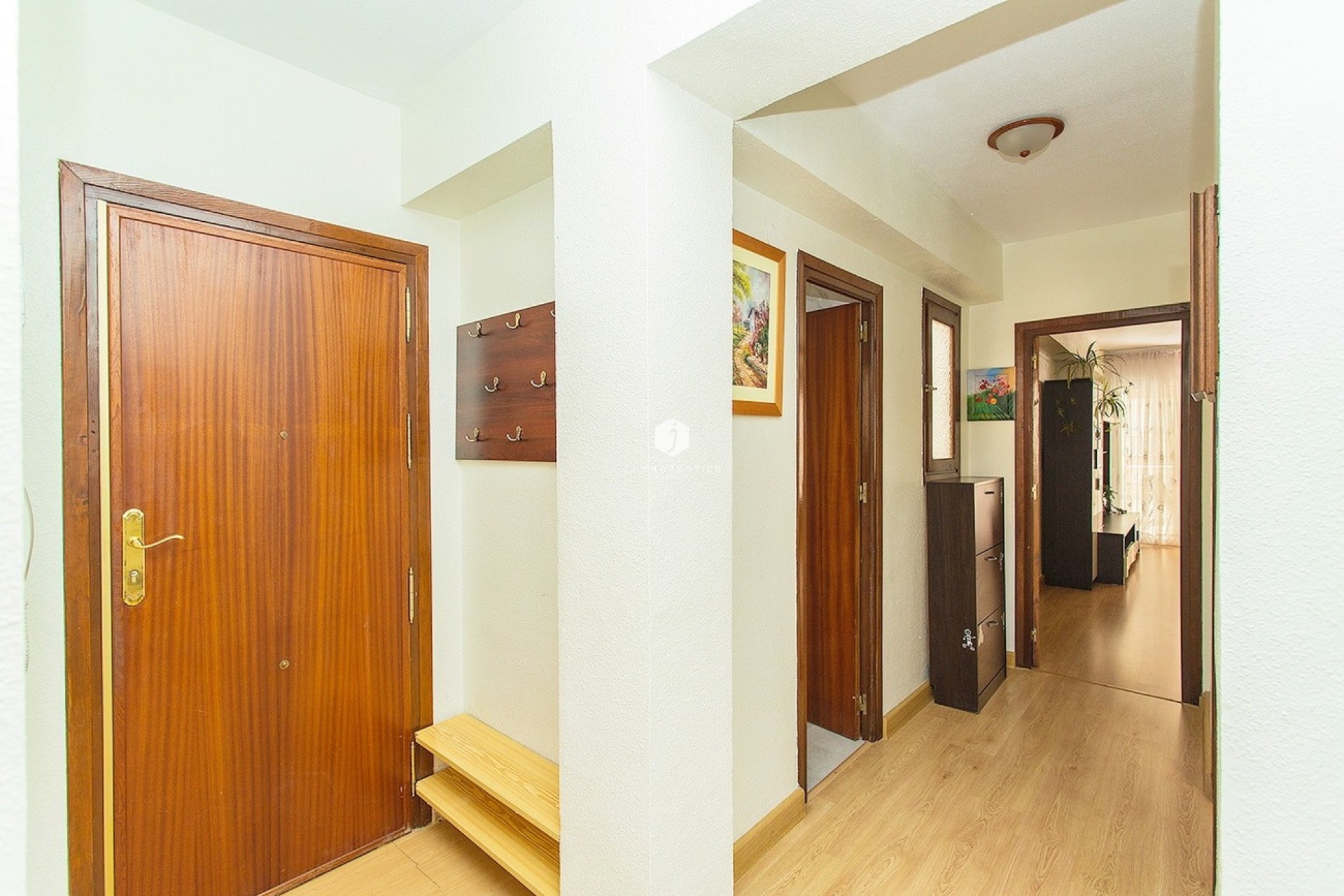 Segunda mano - Apartamento / piso -
Torrevieja - Centro-Muelle Pesquero