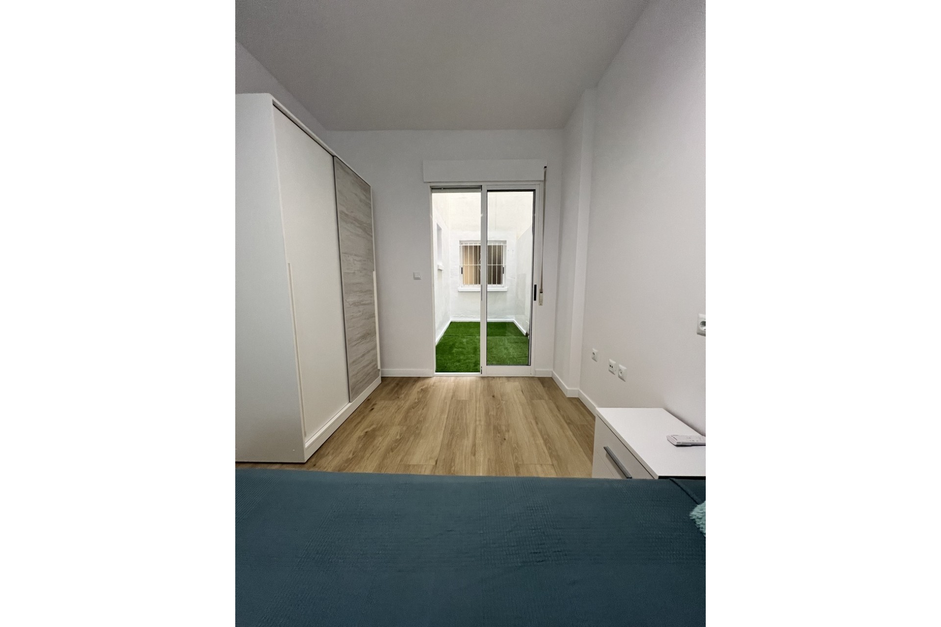 Segunda mano - Apartamento / piso -
Torrevieja - Centro