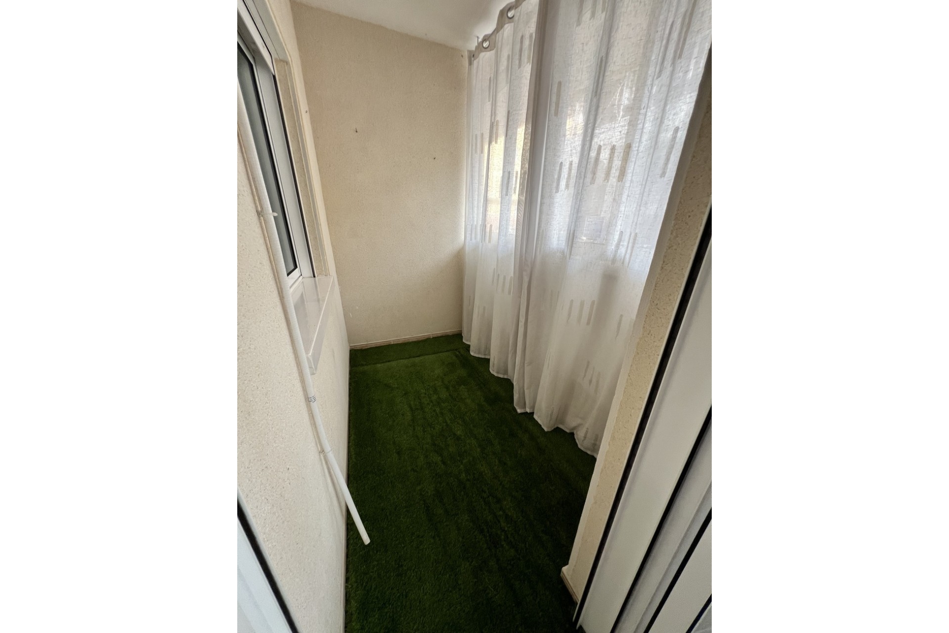 Segunda mano - Apartamento / piso -
Torrevieja - Centro