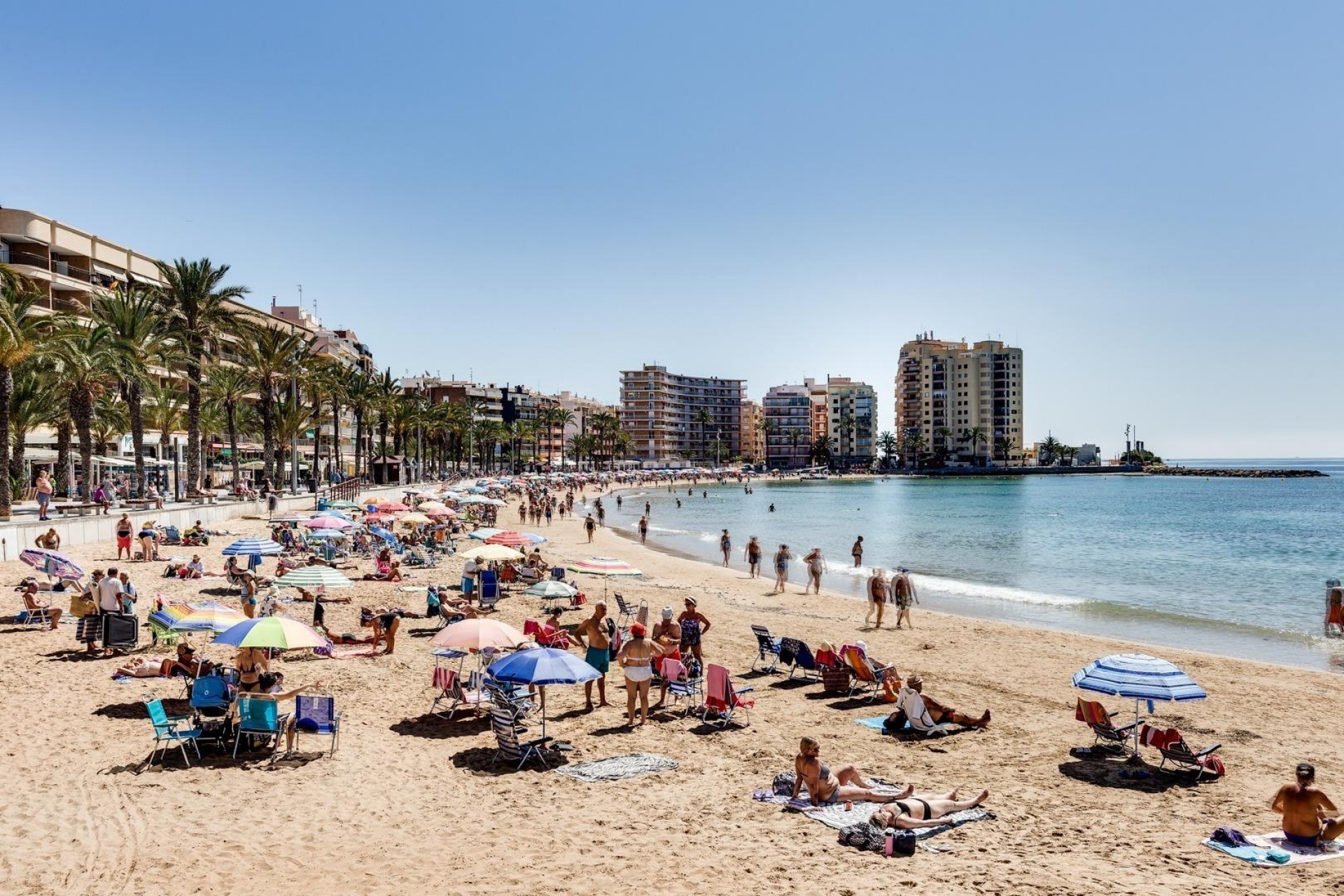 Segunda mano - Apartamento / piso -
Torrevieja - Centro