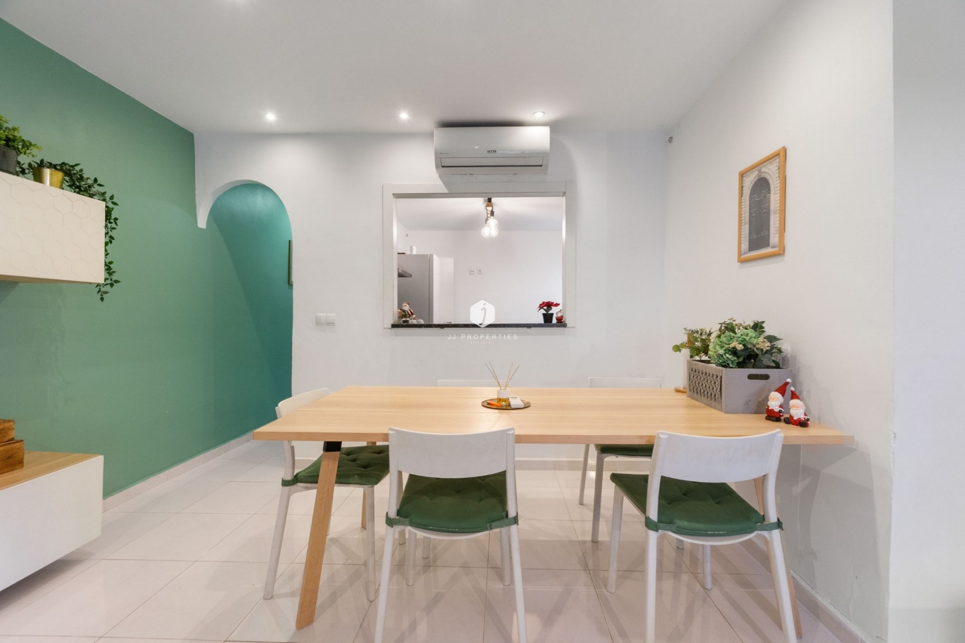 Segunda mano - Apartamento / piso -
Torrevieja - Centro