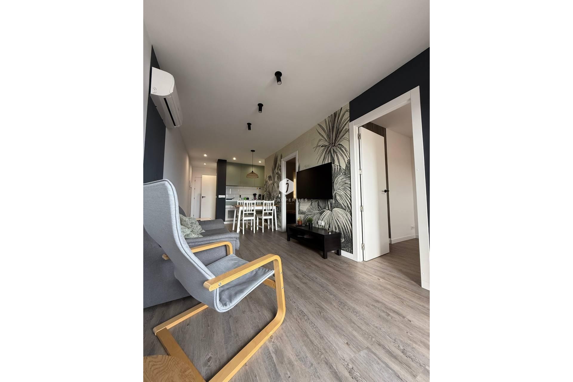 Segunda mano - Apartamento / piso -
Torrevieja - Centro