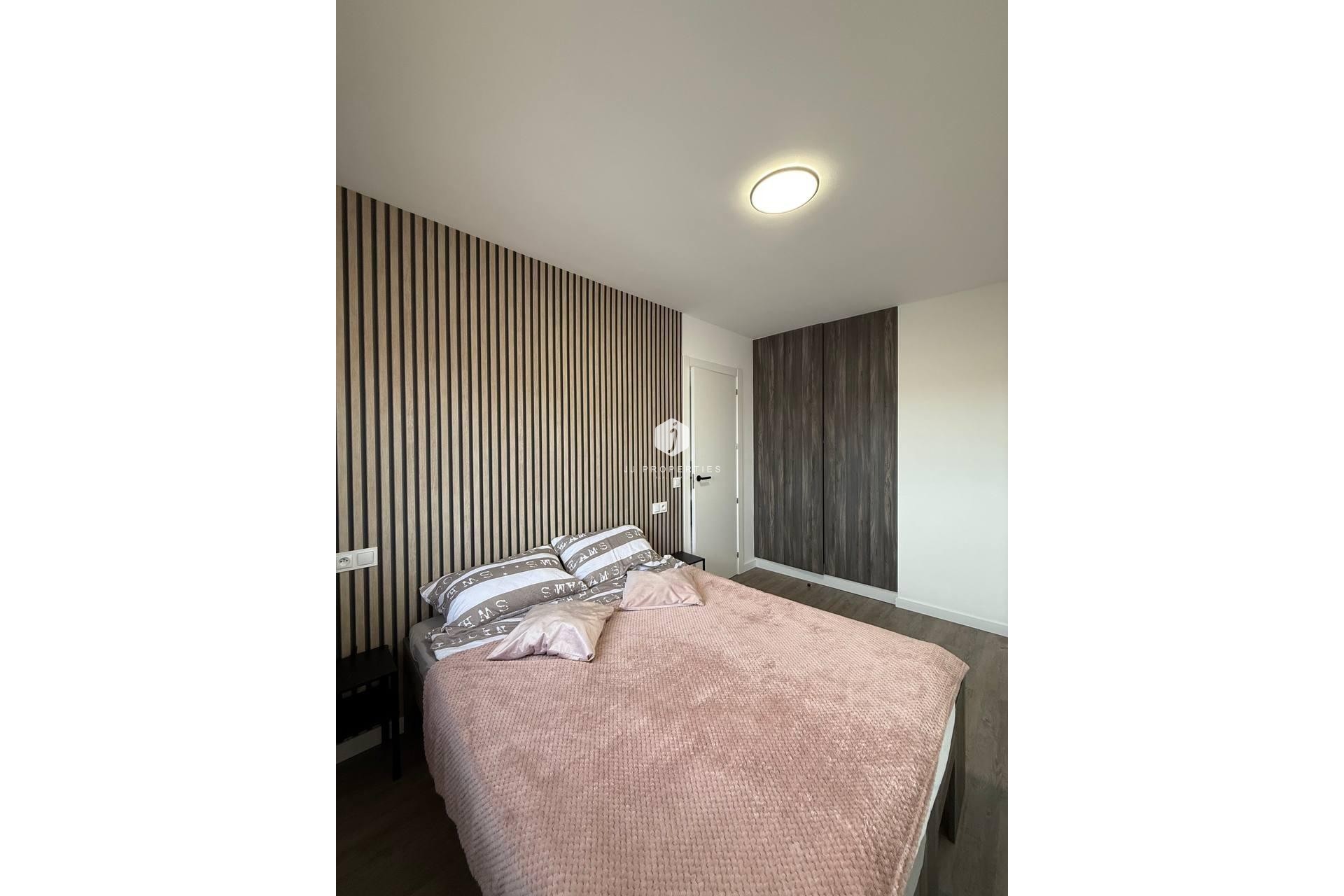 Segunda mano - Apartamento / piso -
Torrevieja - Centro