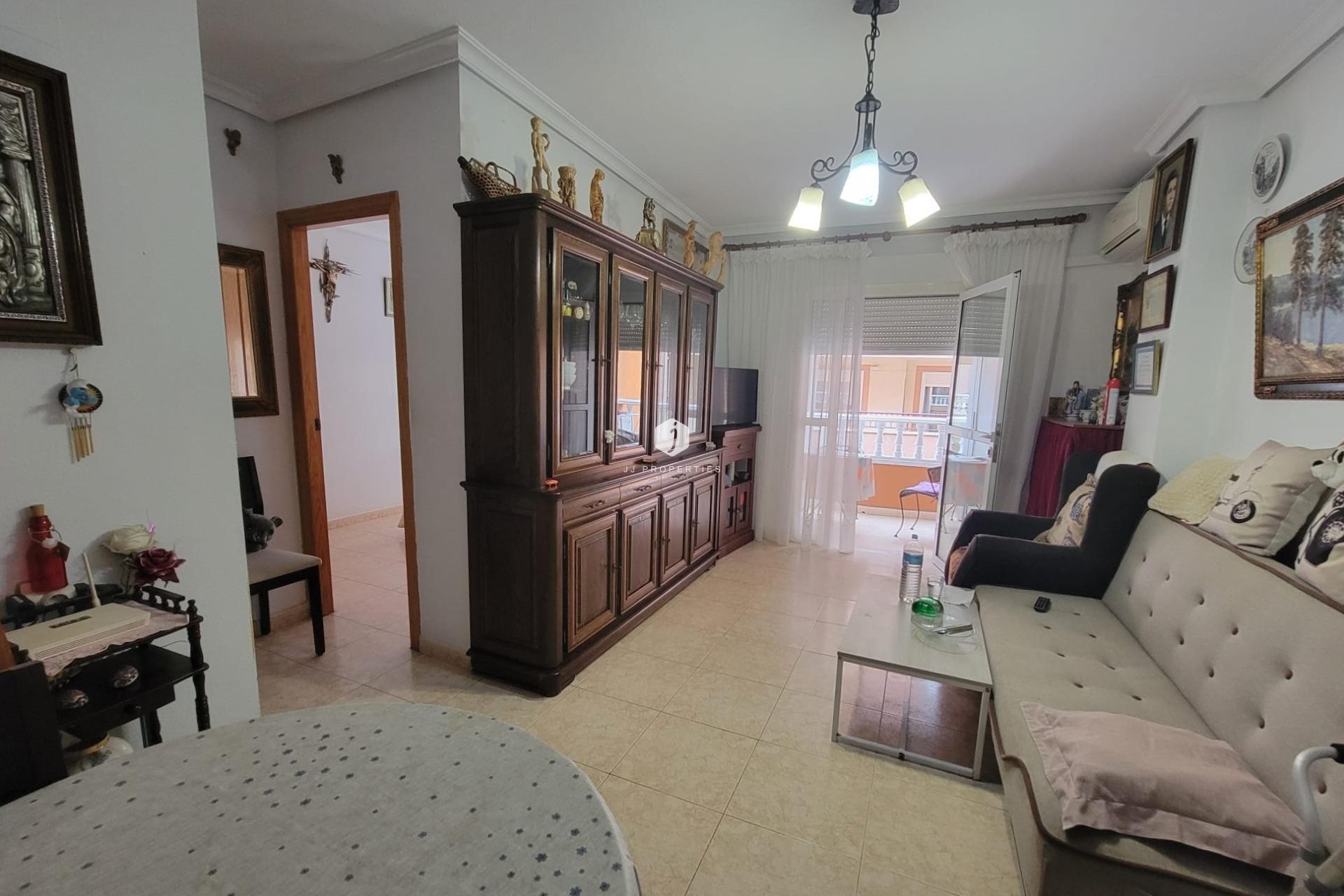 Segunda mano - Apartamento / piso -
Torrevieja - Centro