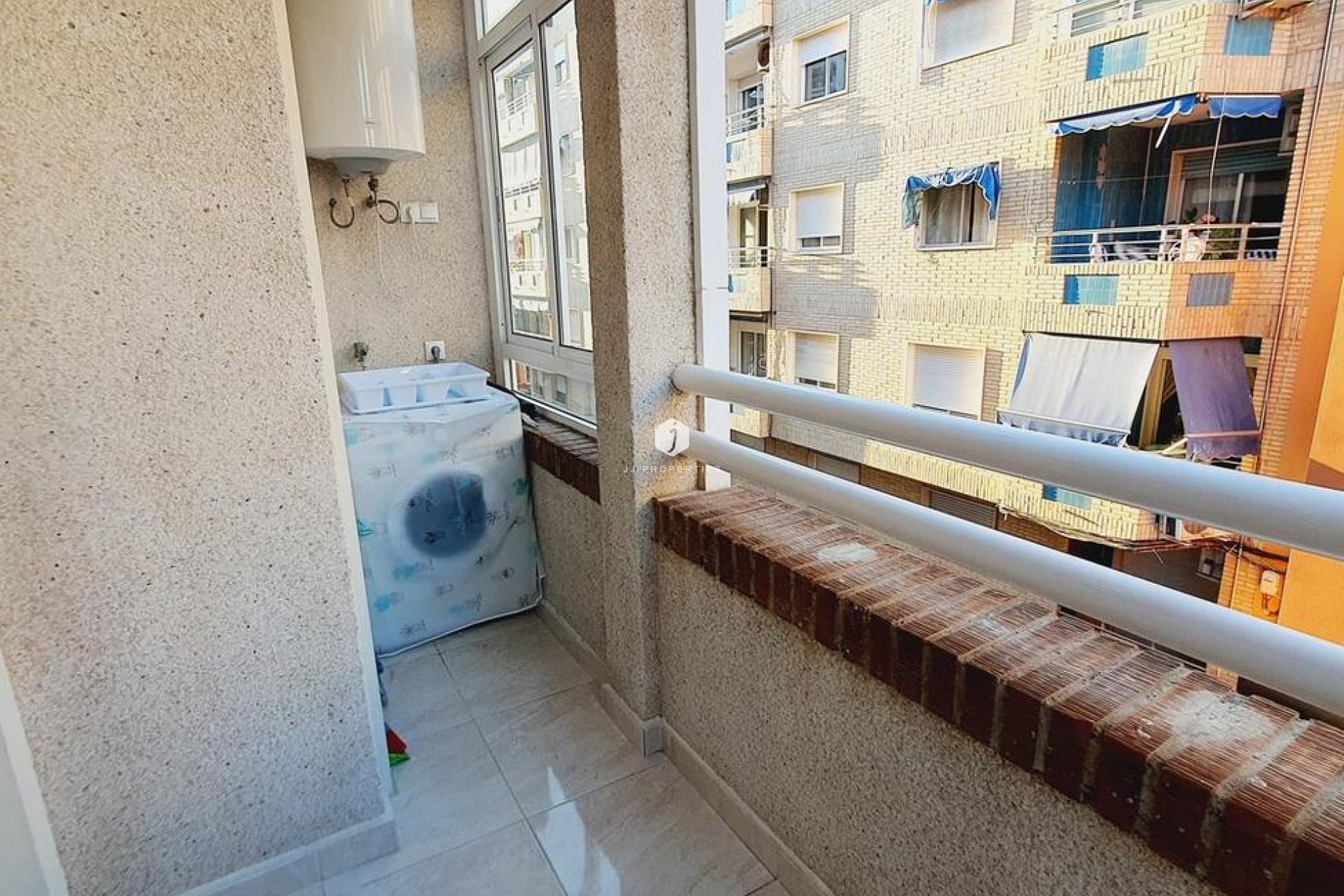 Segunda mano - Apartamento / piso -
Torrevieja - Centro