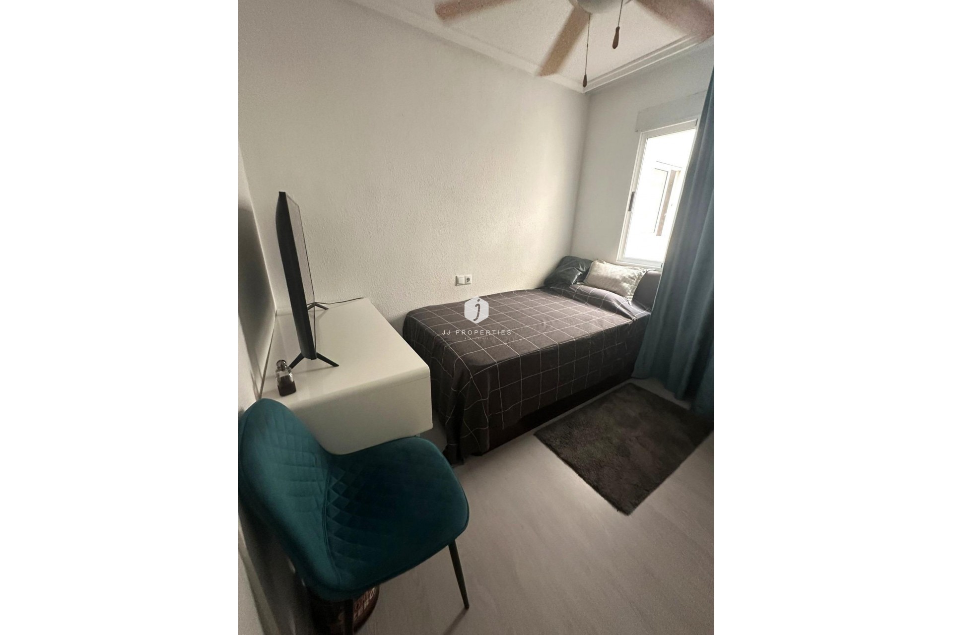 Segunda mano - Apartamento / piso -
Torrevieja - Centro