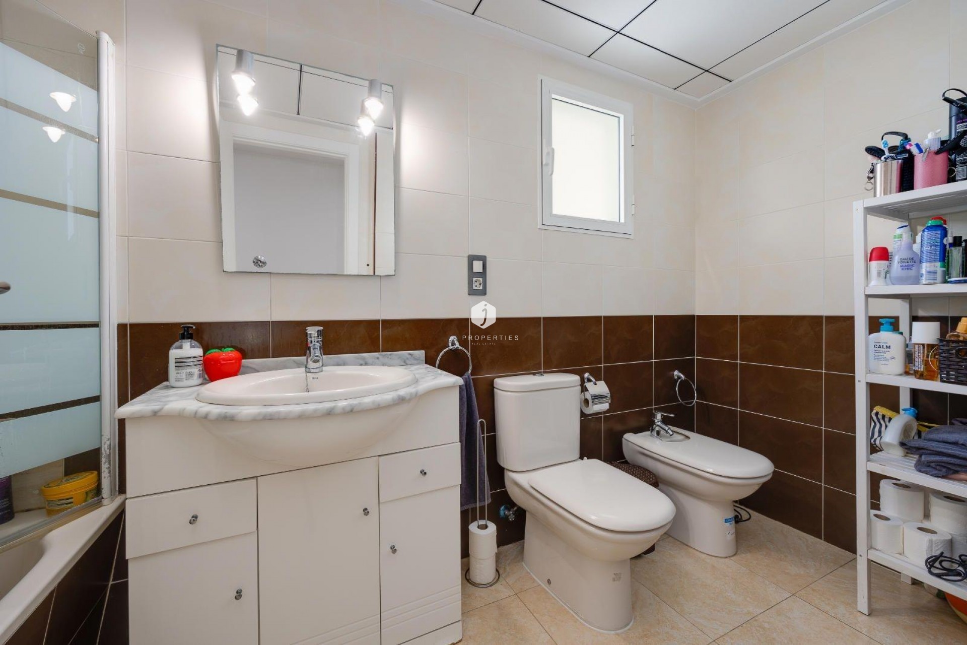 Segunda mano - Apartamento / piso -
Torrevieja - Centro