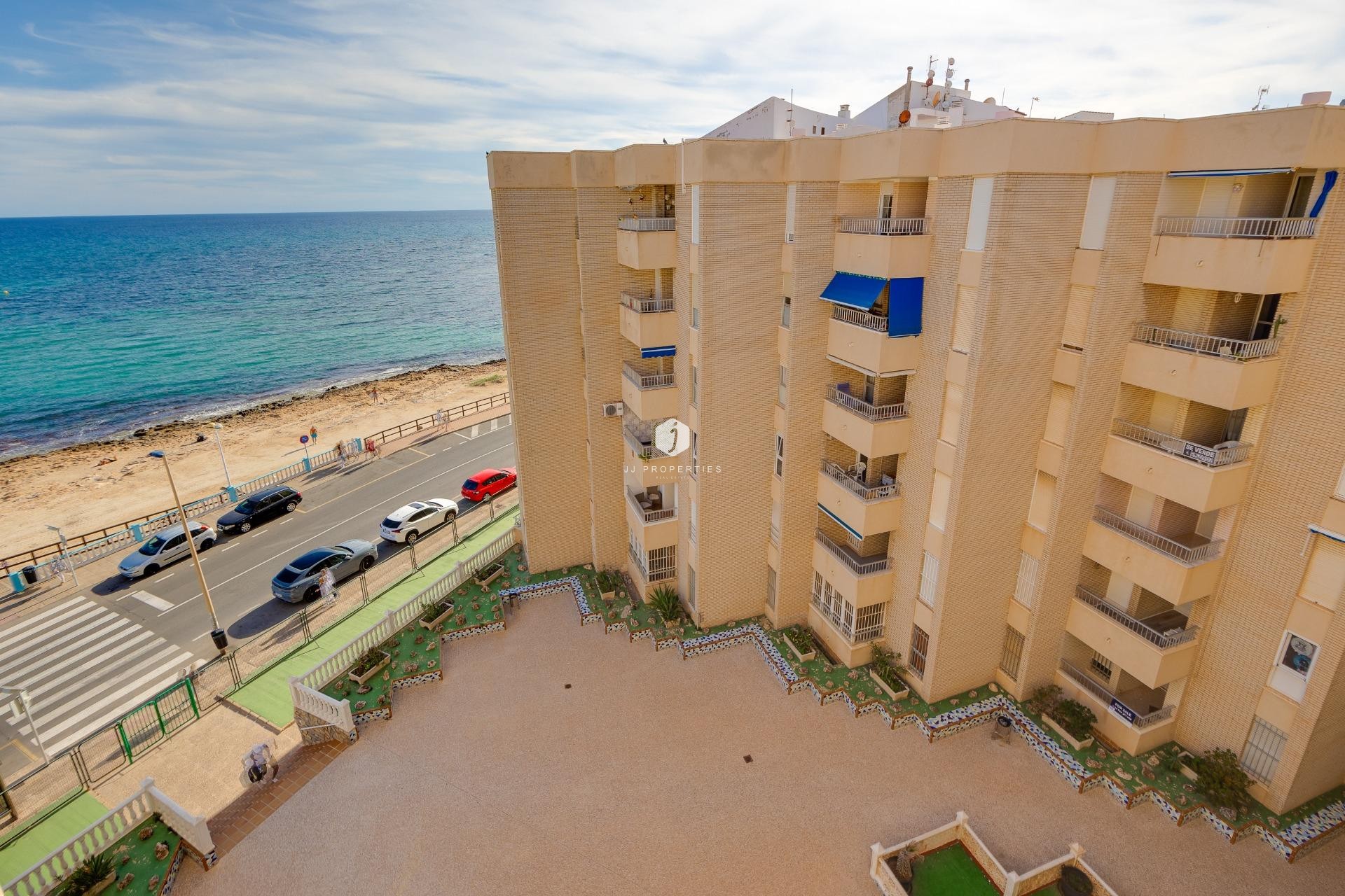 Segunda mano - Apartamento / piso -
Torrevieja - Centro